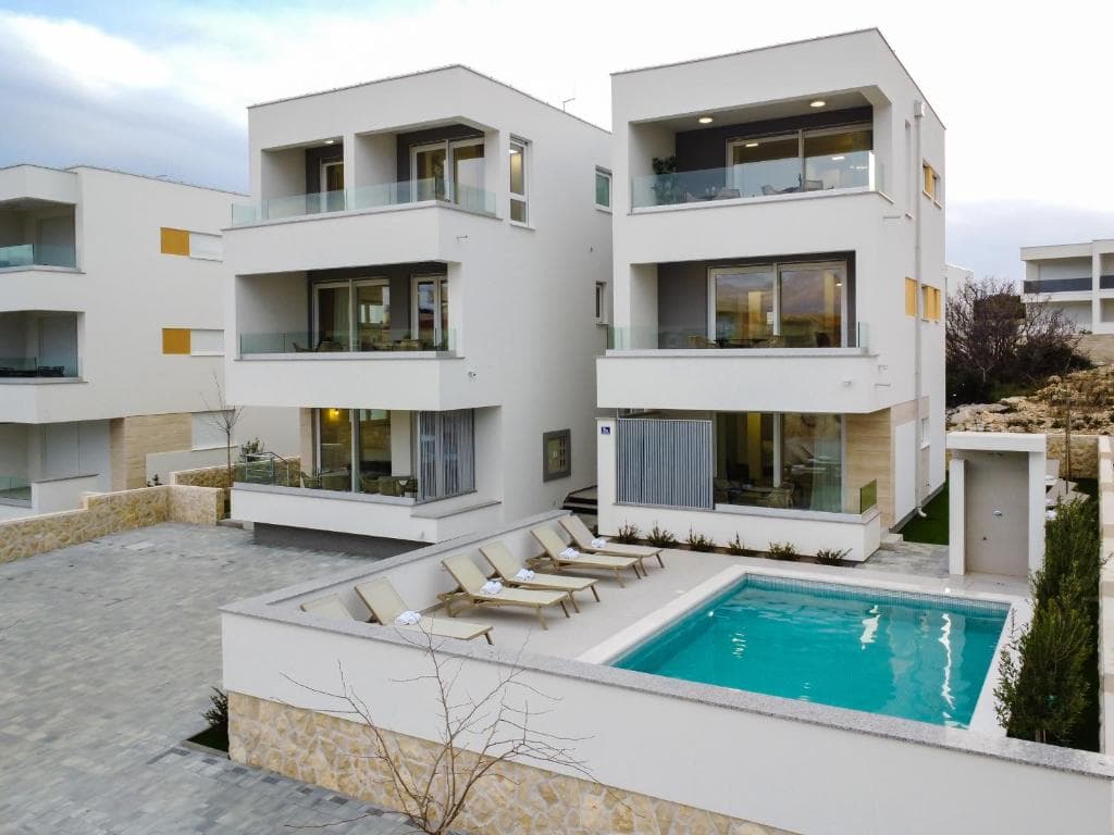 Mare B 6 Apartment mit Whirlpool in Novalja