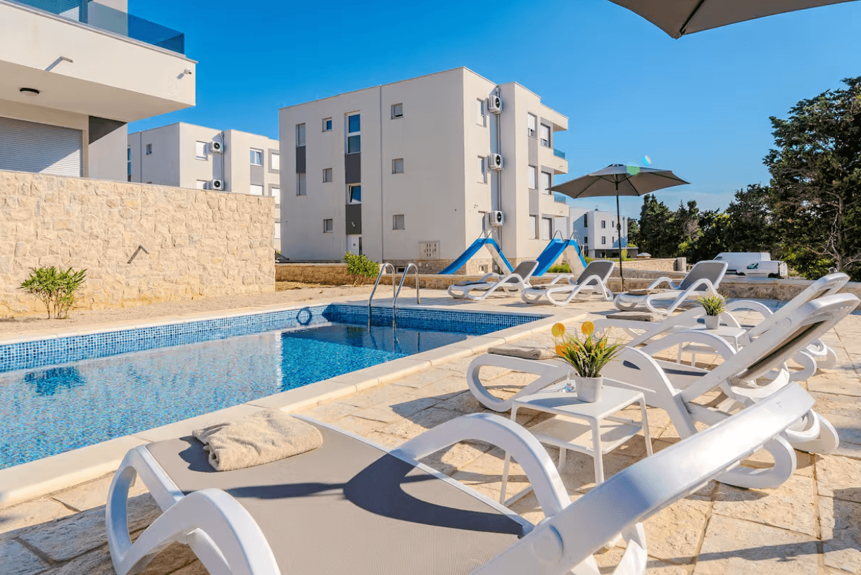Mirjana Stadt-Apartment 6 in Novalja Ansicht 3