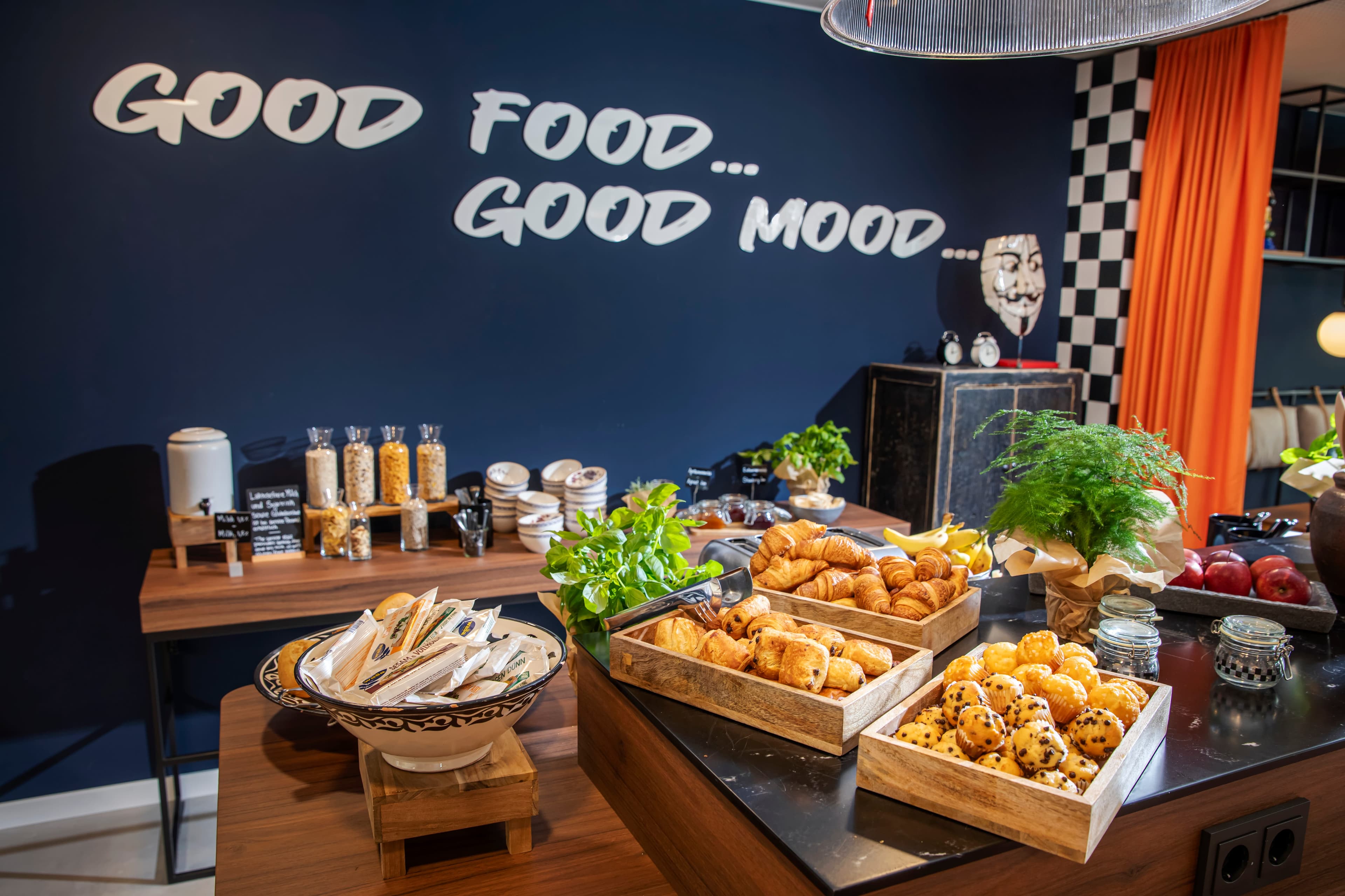 LOGINN Hotel Offenbach Ansicht 9