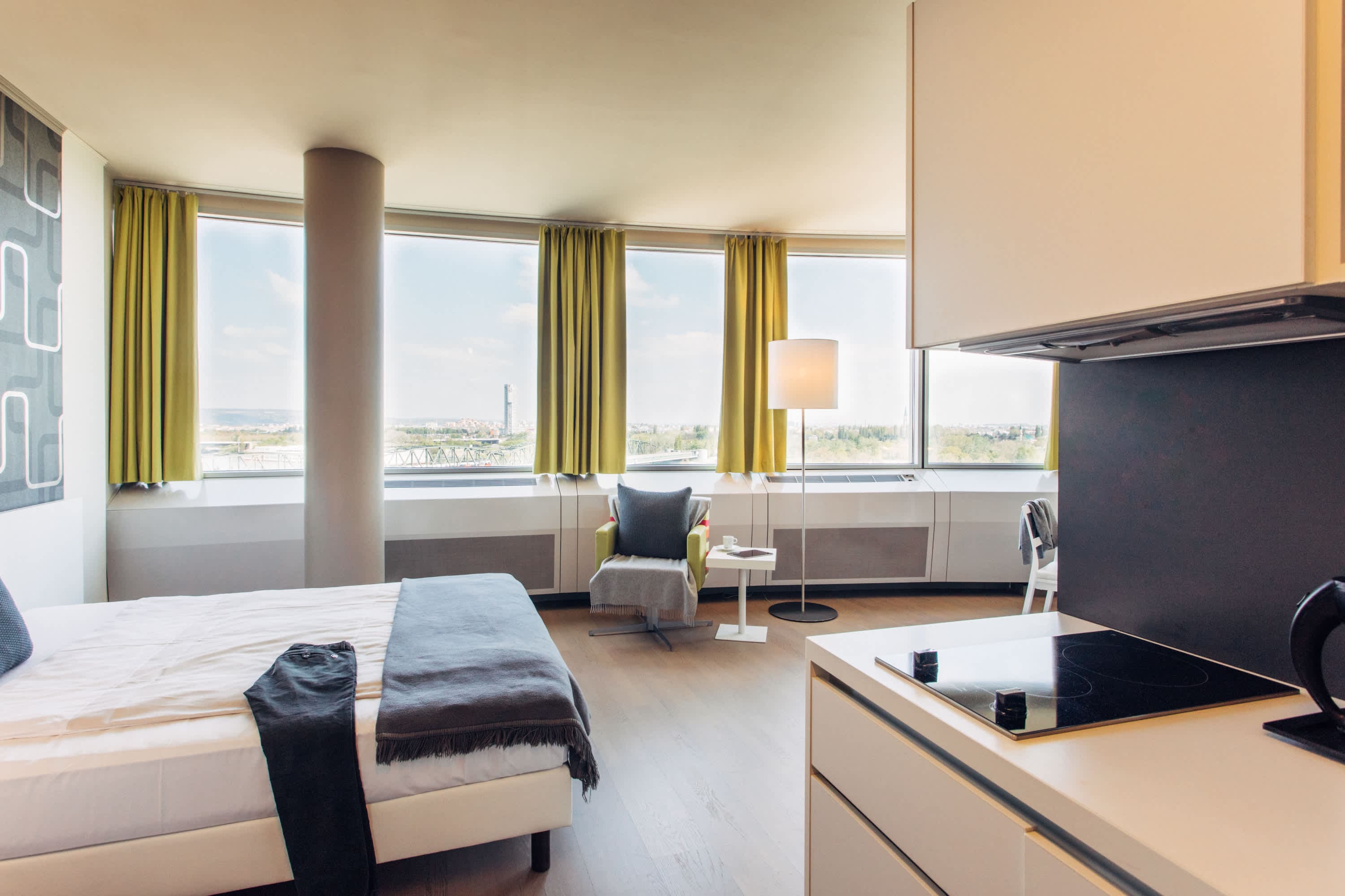 harry's home Wien Millennium Tower Ansicht 3