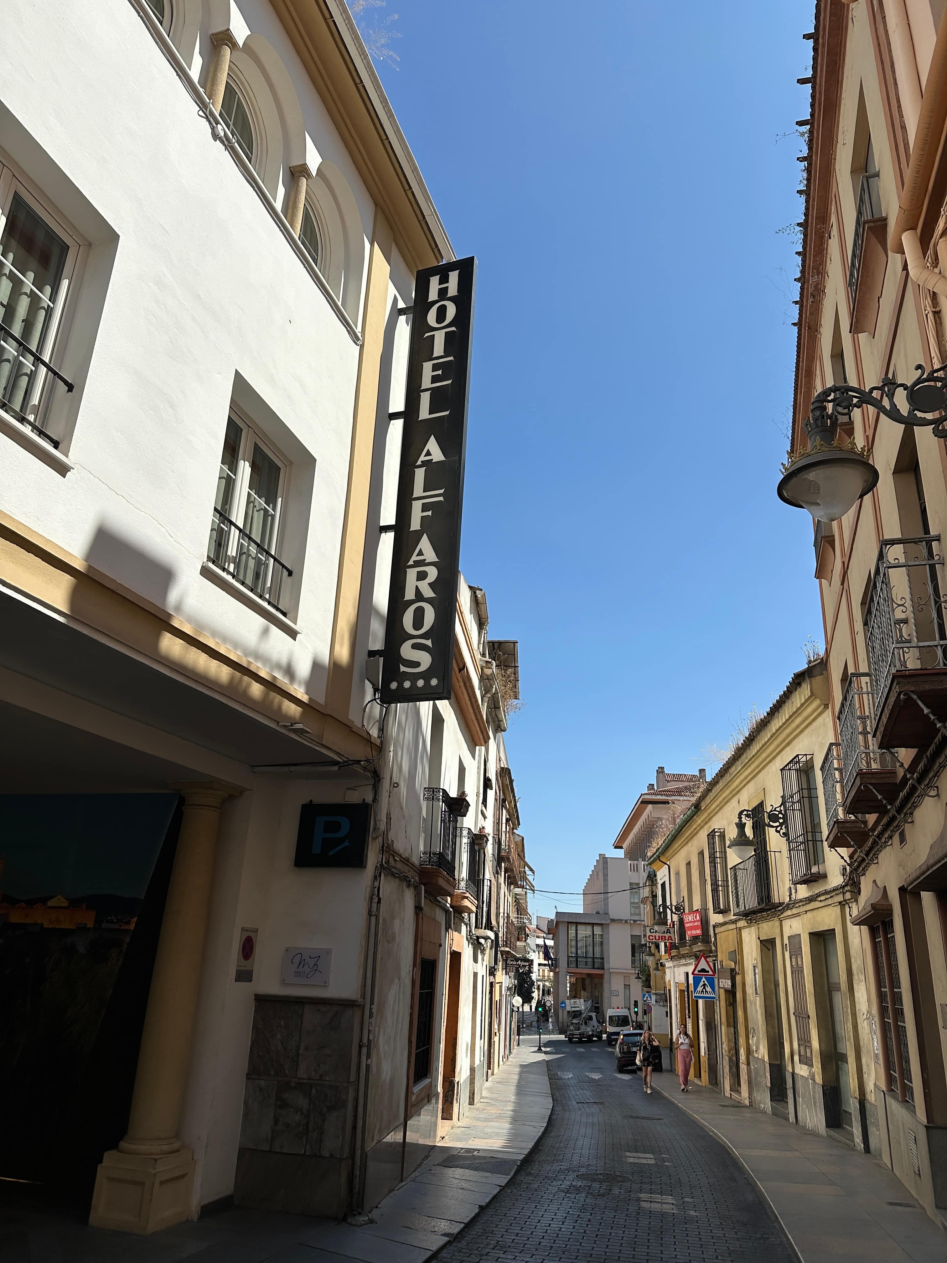 Hotel Macia Alfaros Ansicht 2