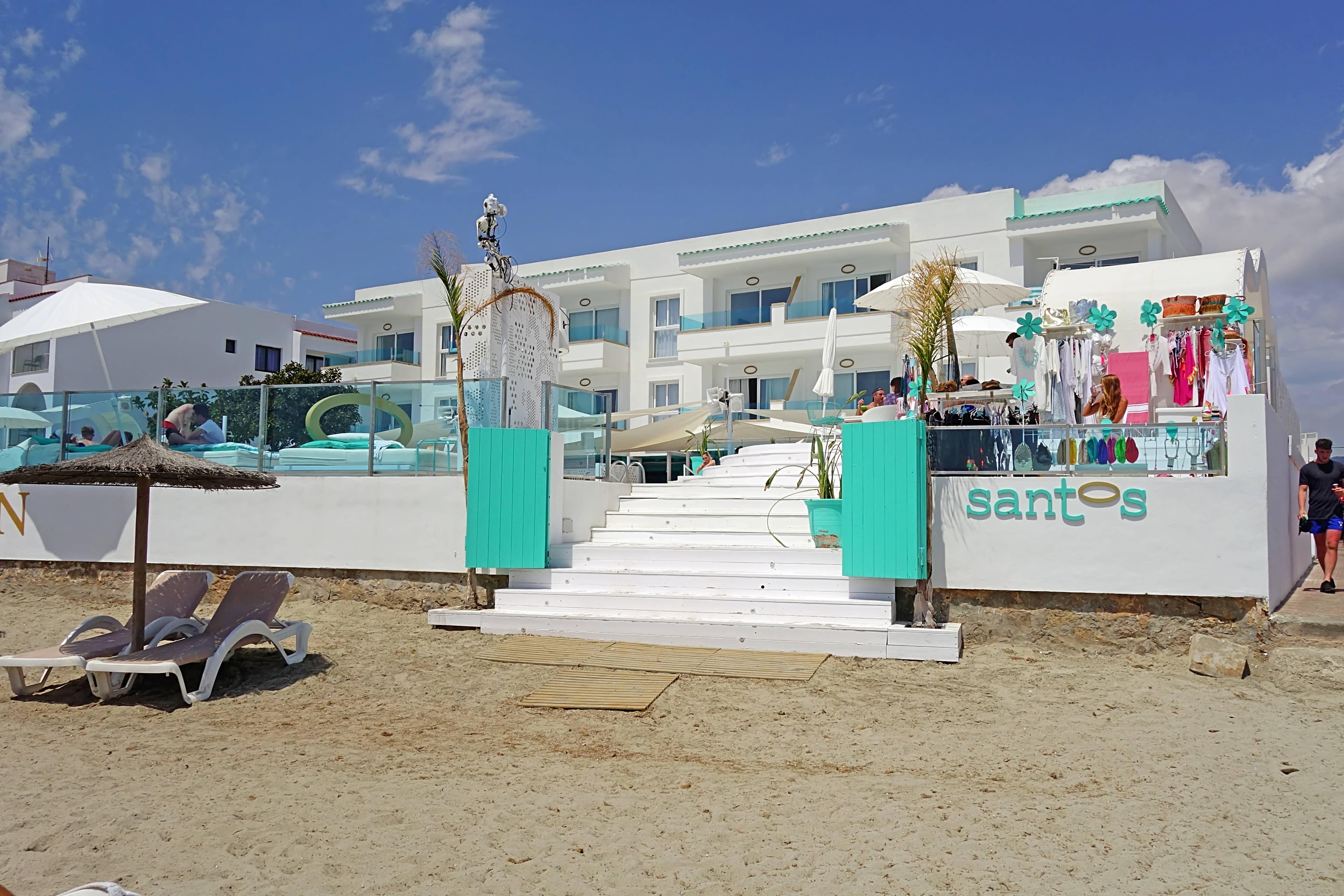 Ama Ibiza Beachfront Suites Ansicht 8