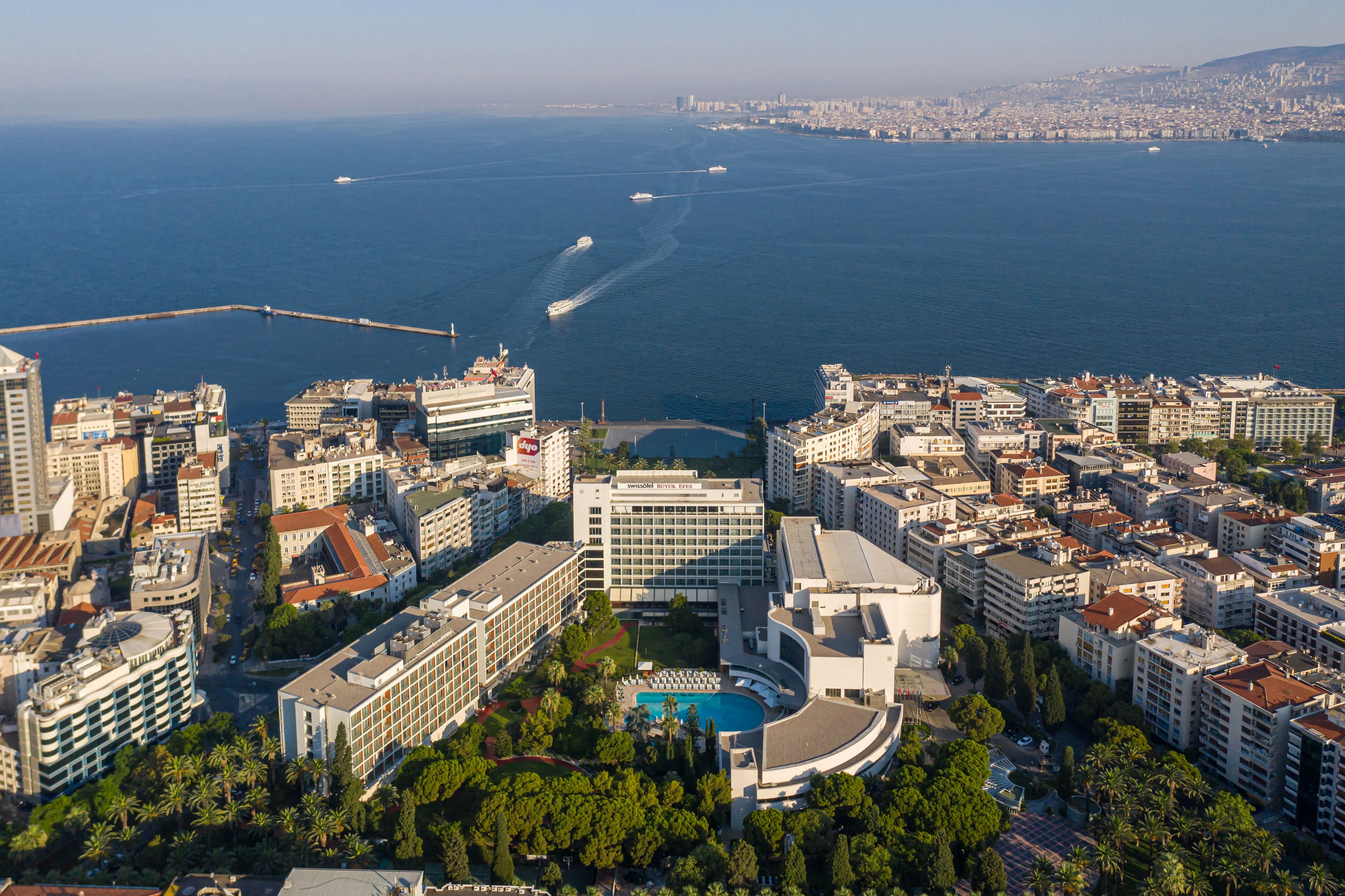 Swissôtel Büyük Efes Ansicht 2