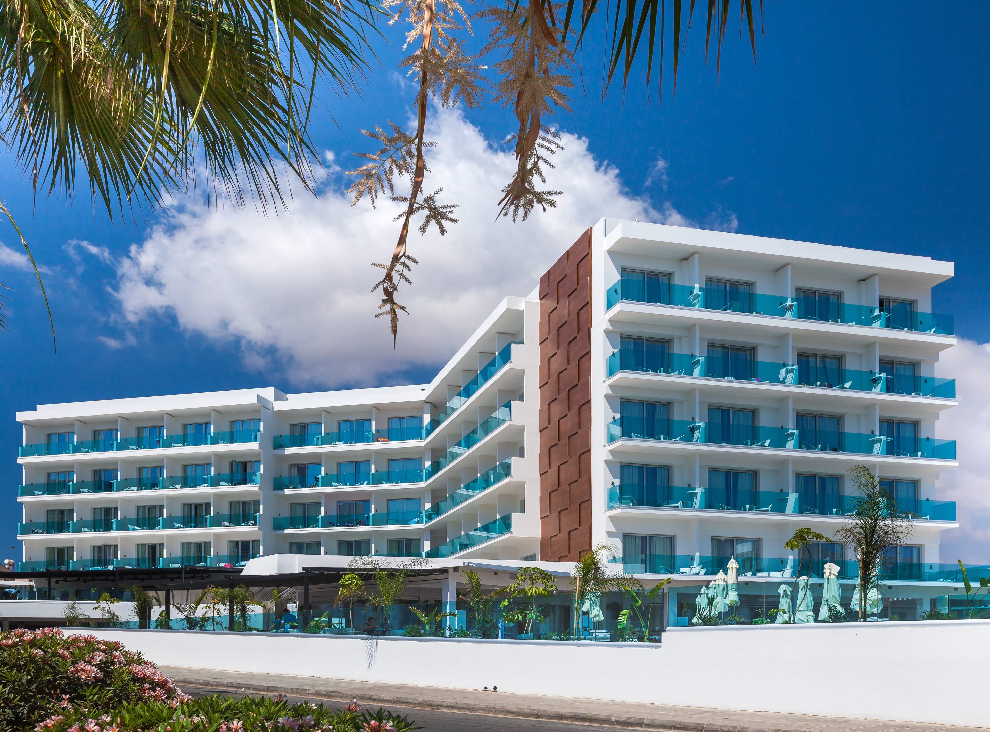 The Blue Ivy Hotel & Suites Ansicht 2