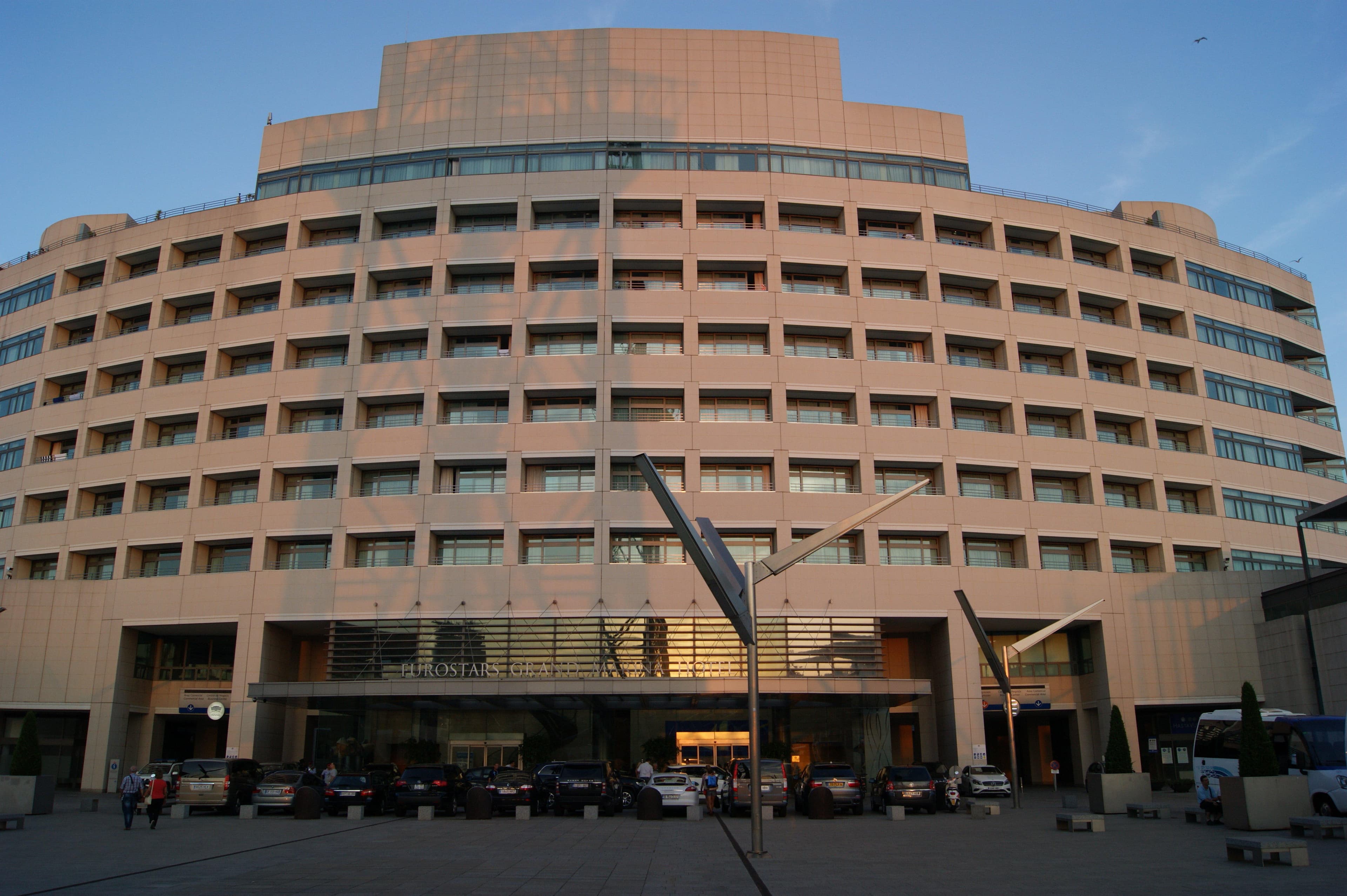 Hotel Eurostars Grand Marina Ansicht 2