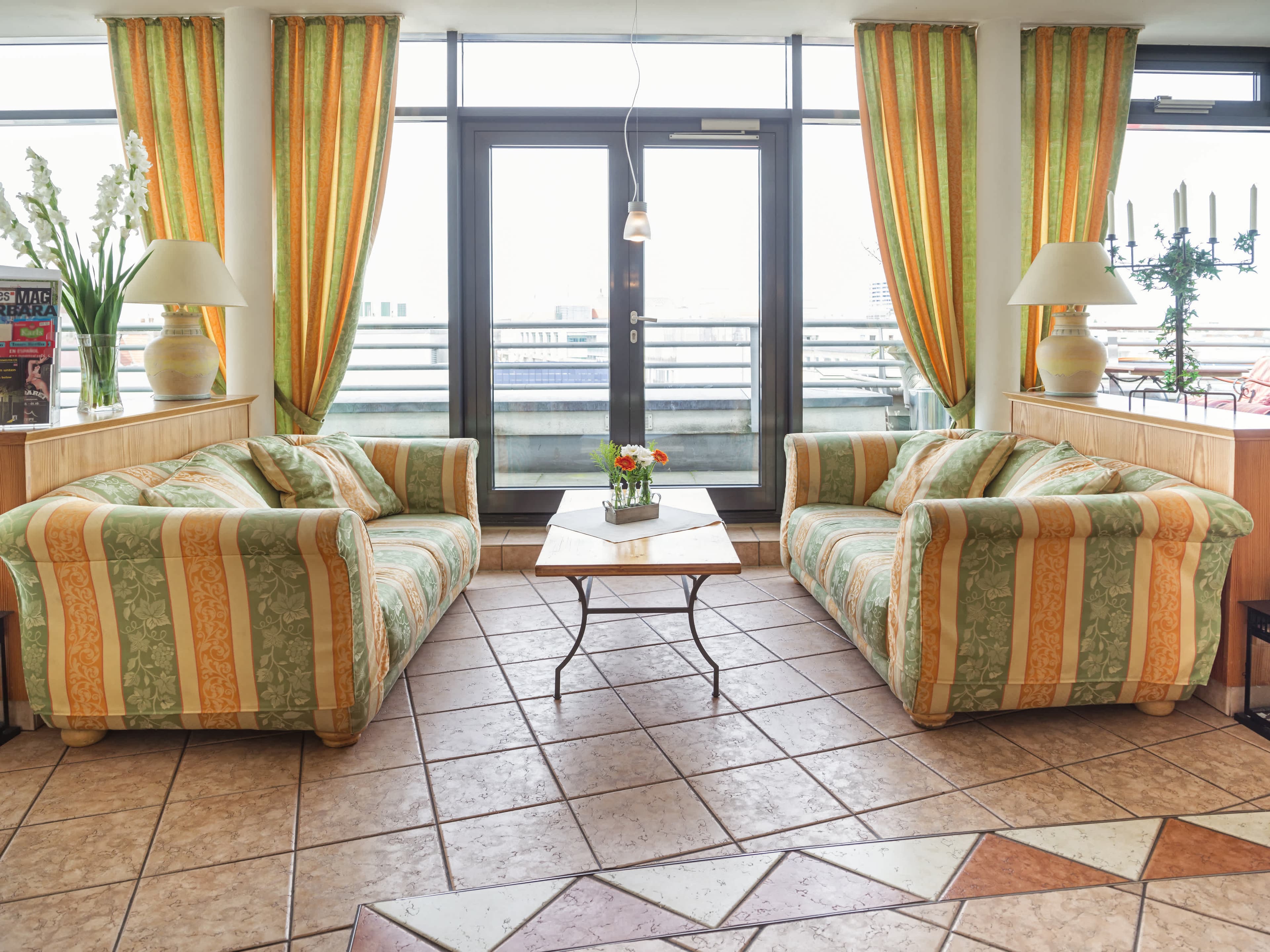 Hotel Domicil Berlin by Golden Tulip Ansicht 9