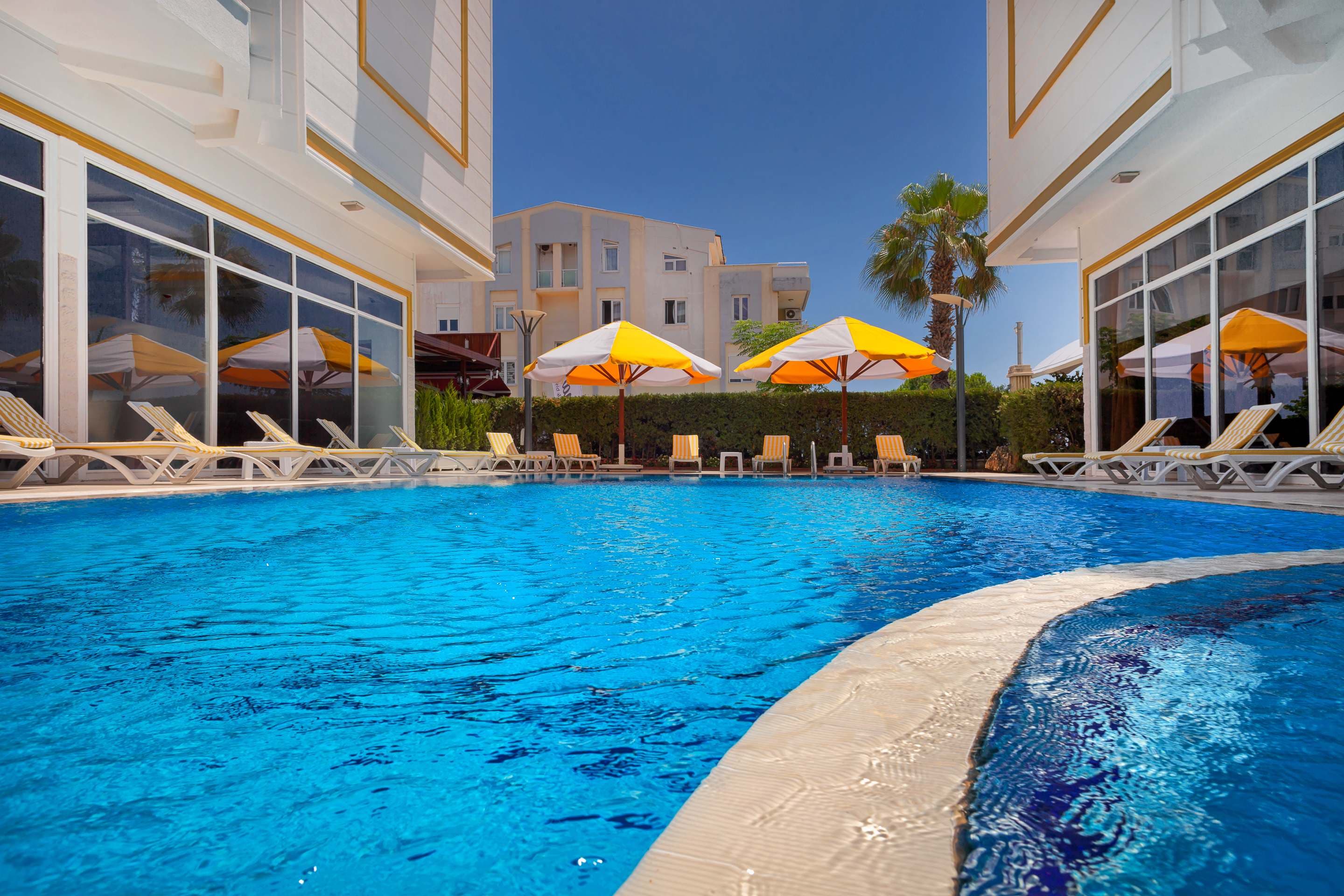 Golden Orange Hotel Ansicht 6