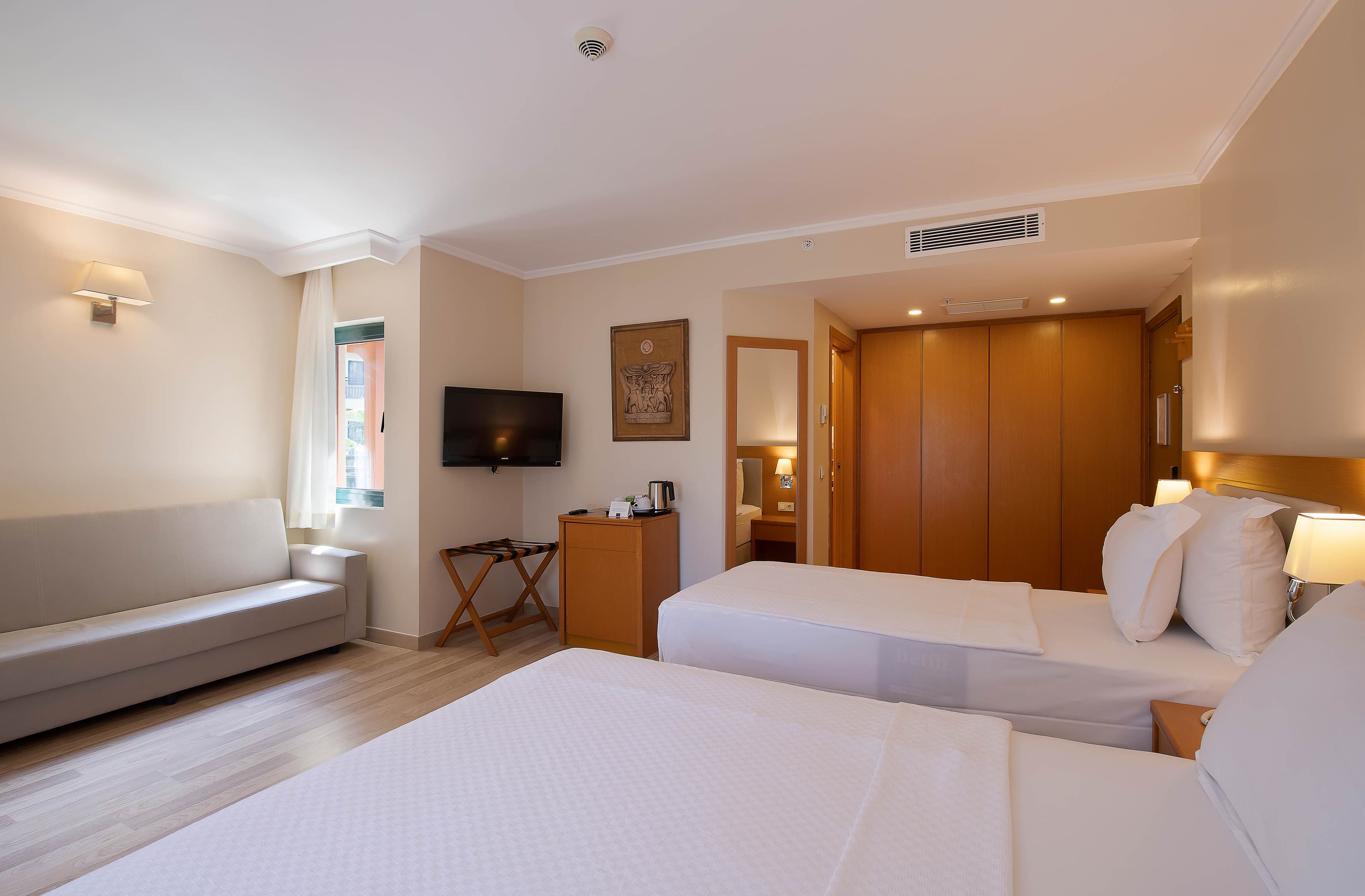 Miramare Queen Hotel Ansicht 5
