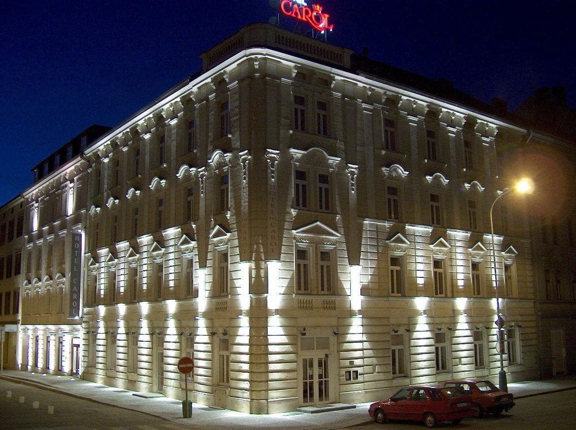 Hotel Carol