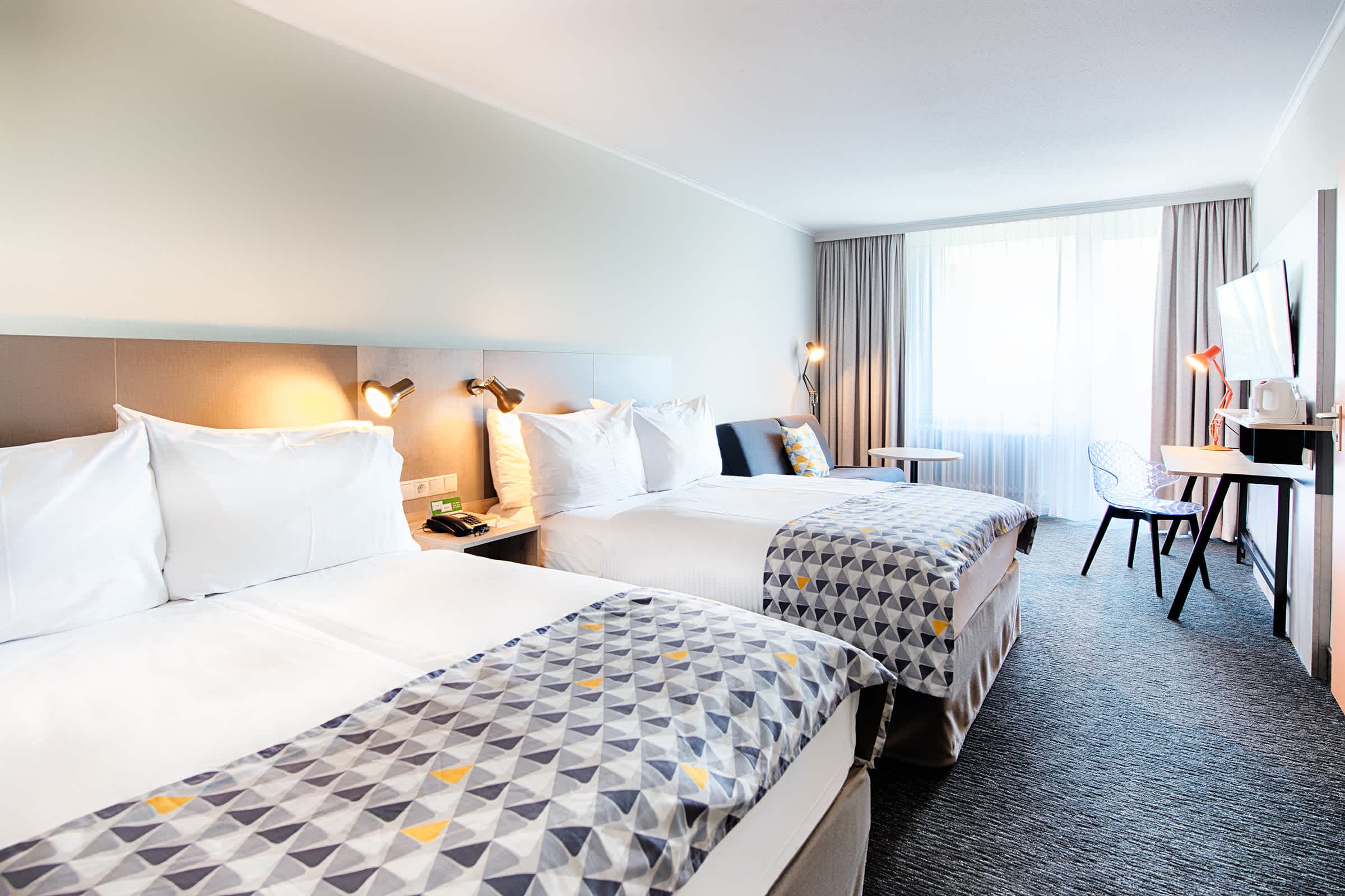 Holiday Inn München - Süd Ansicht 7