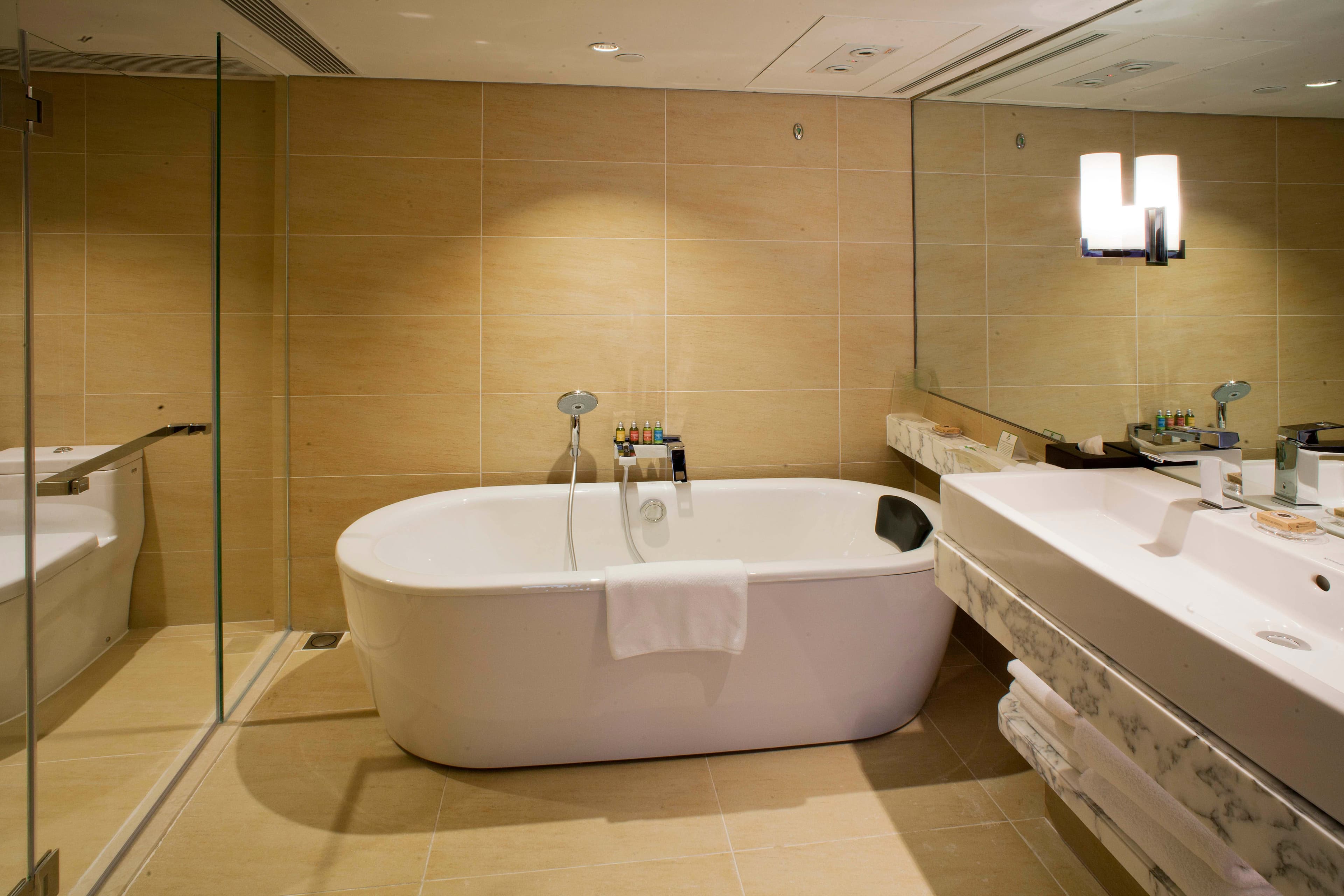 Hotel Holiday Inn Golden Mile Ansicht 4