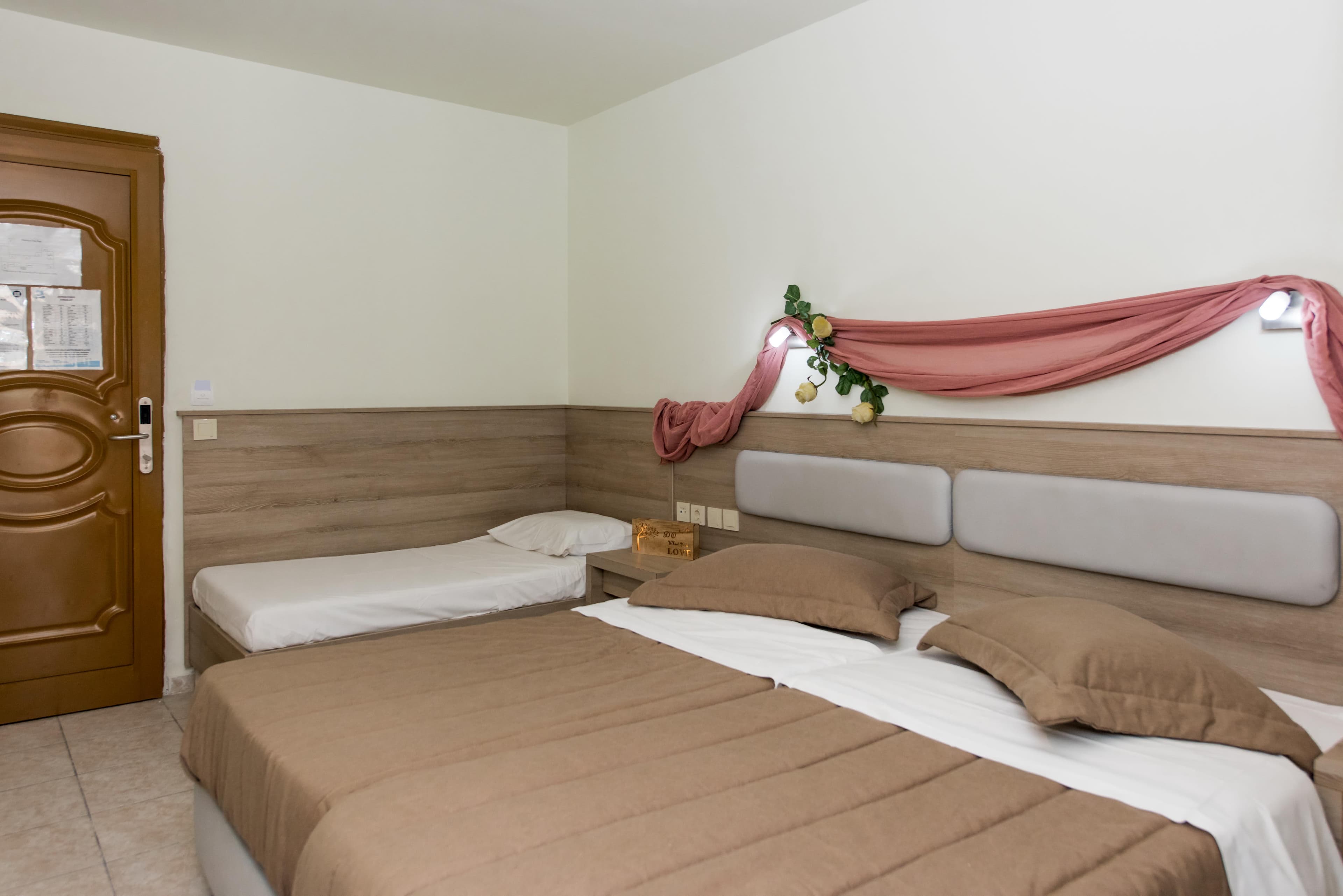 Hotel Dionyssos Ansicht 3