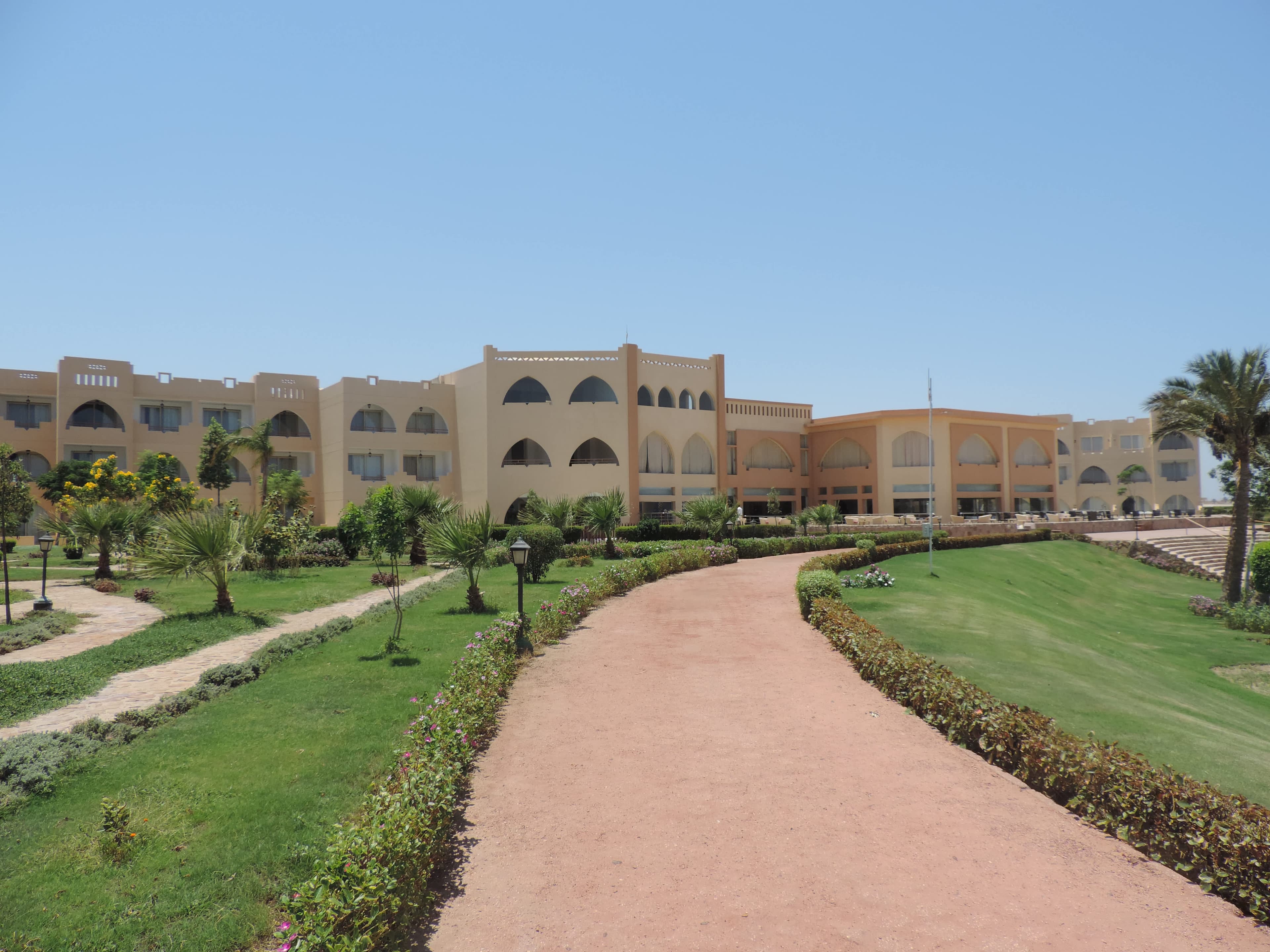 Three Corners Equinox Beach Resort Ansicht 2
