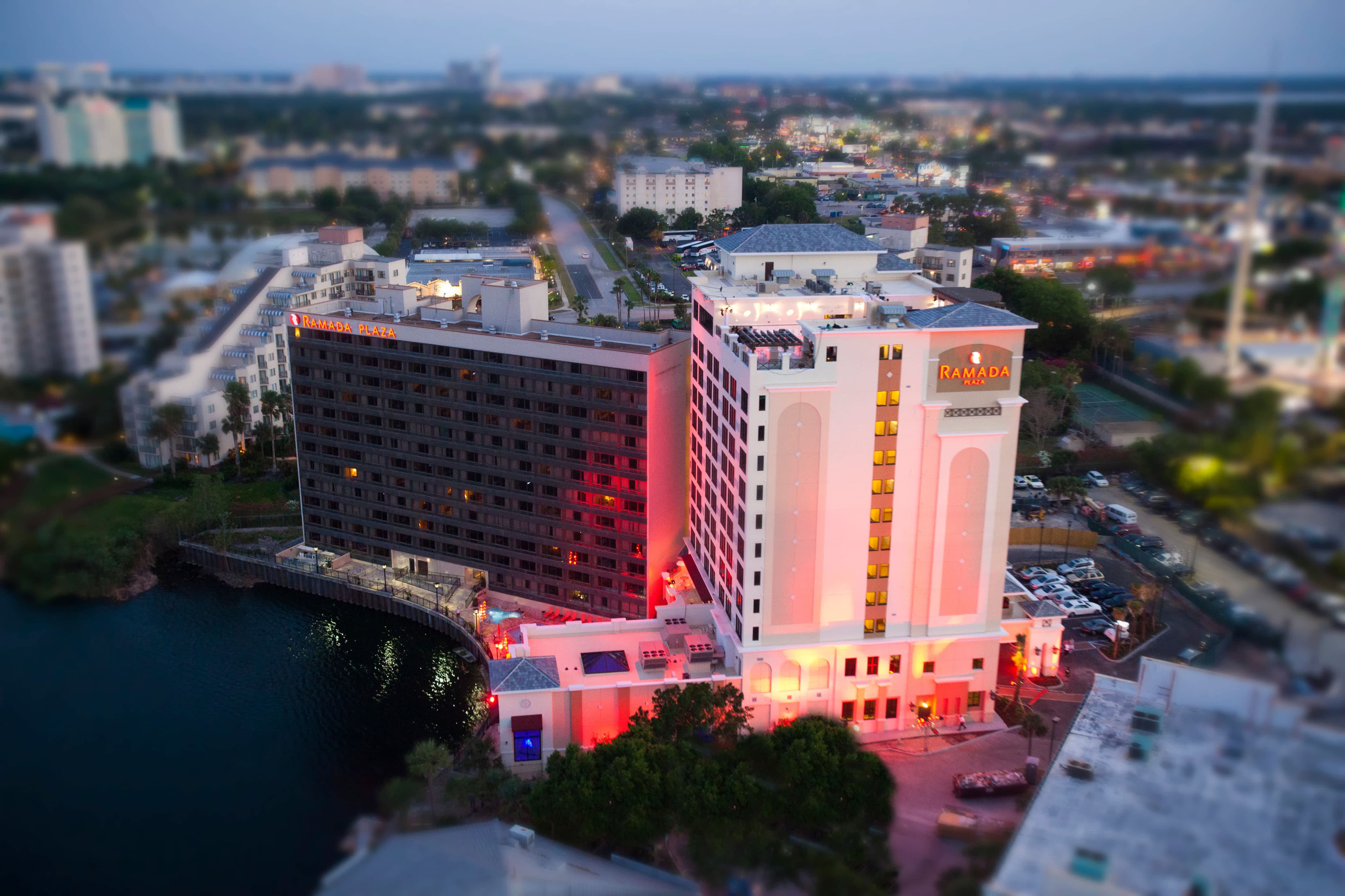 Ramada Plaza Resort & Suites International Drive