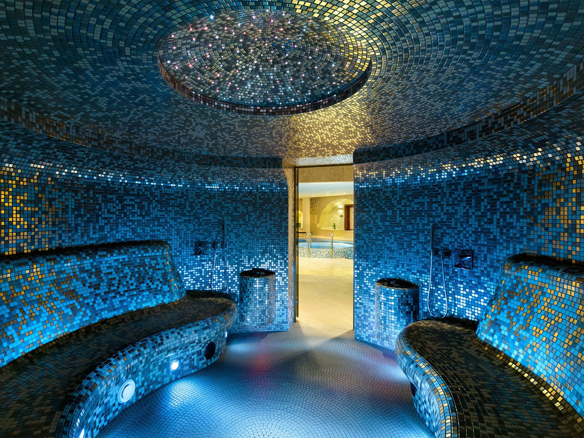 Hotel Kempinski Cathedral Square Ansicht 9