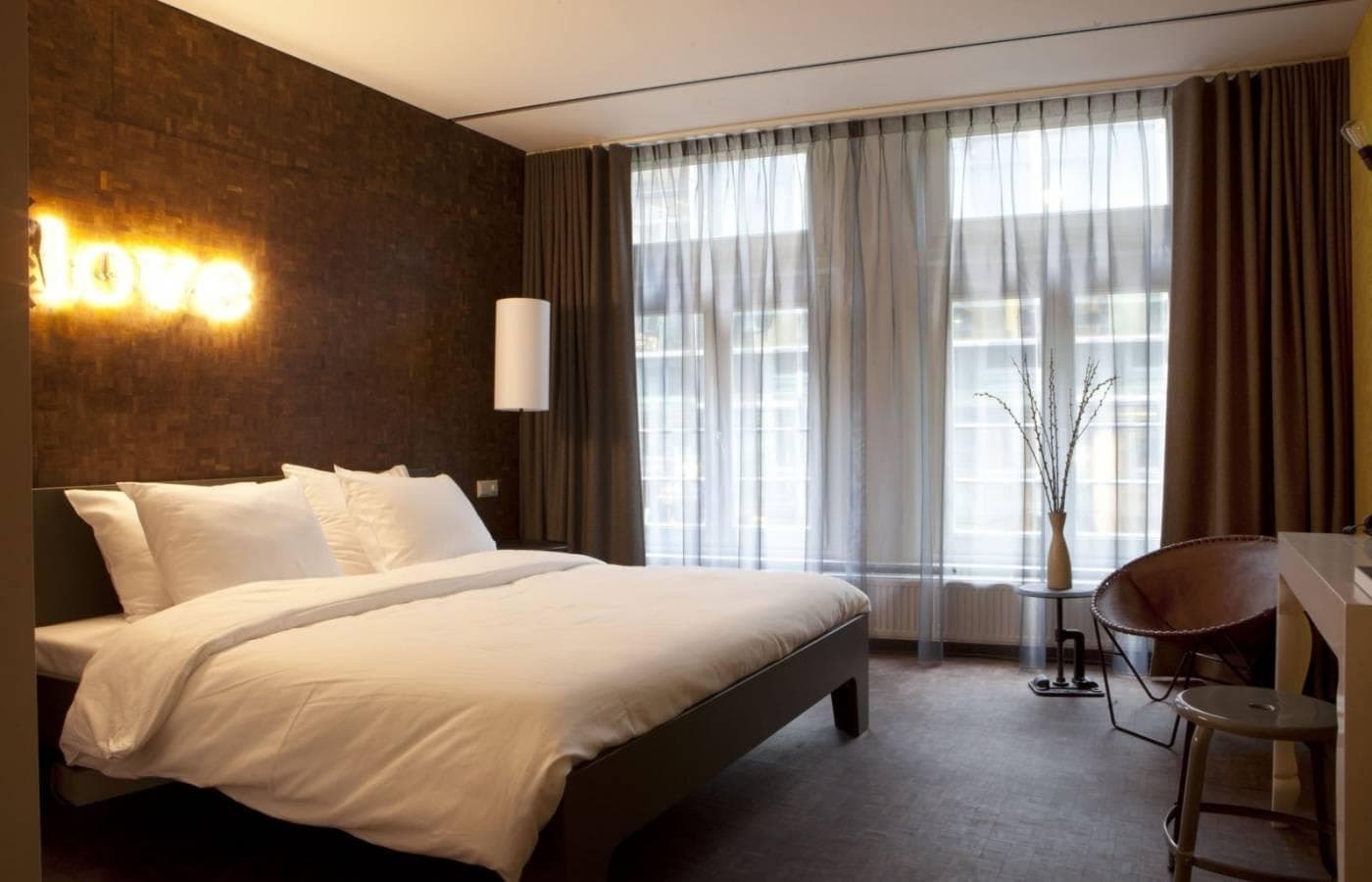 Hotel V Nesplein Ansicht 2
