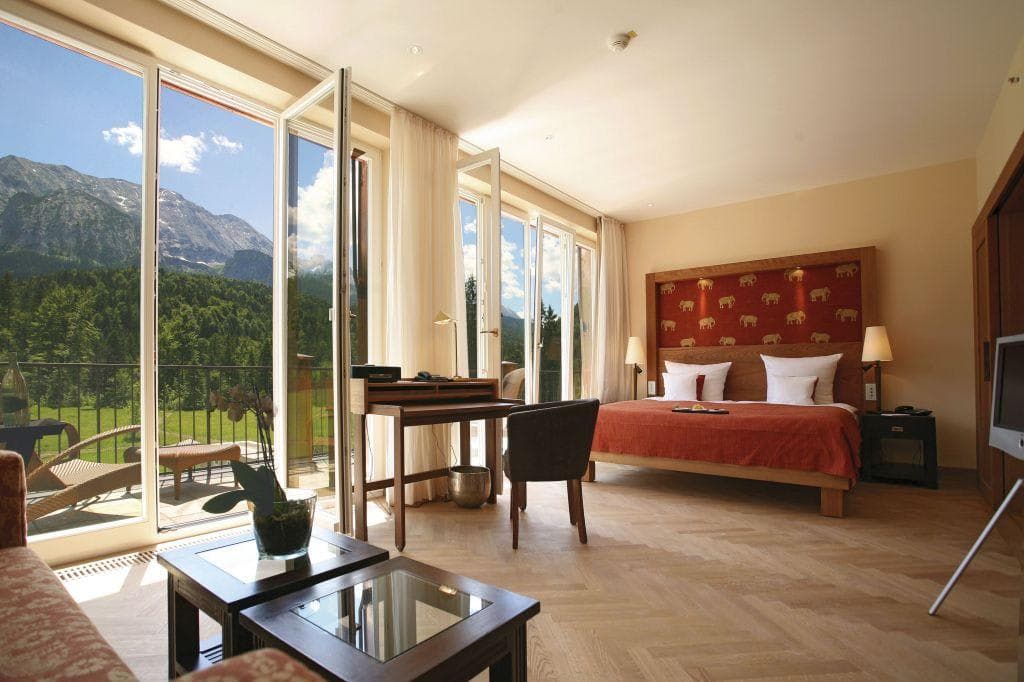 Schloss Elmau - Luxury Spa Retreat & Cultural Hideaway Ansicht 6