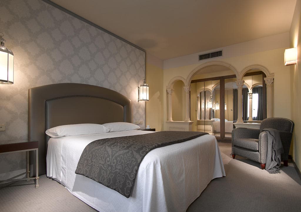Hotel Macia Alfaros Ansicht 6