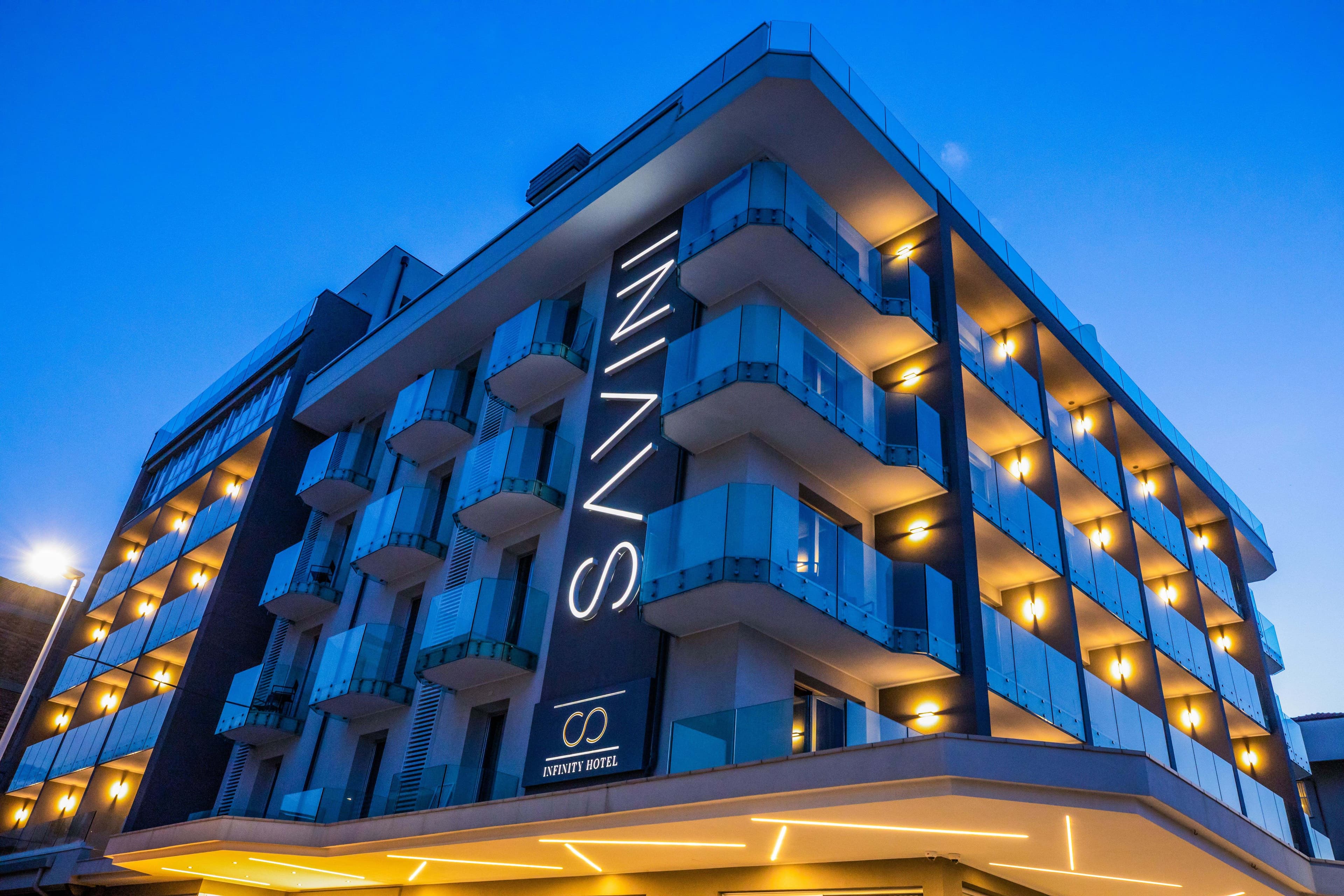 Hotel Savini Ansicht 3