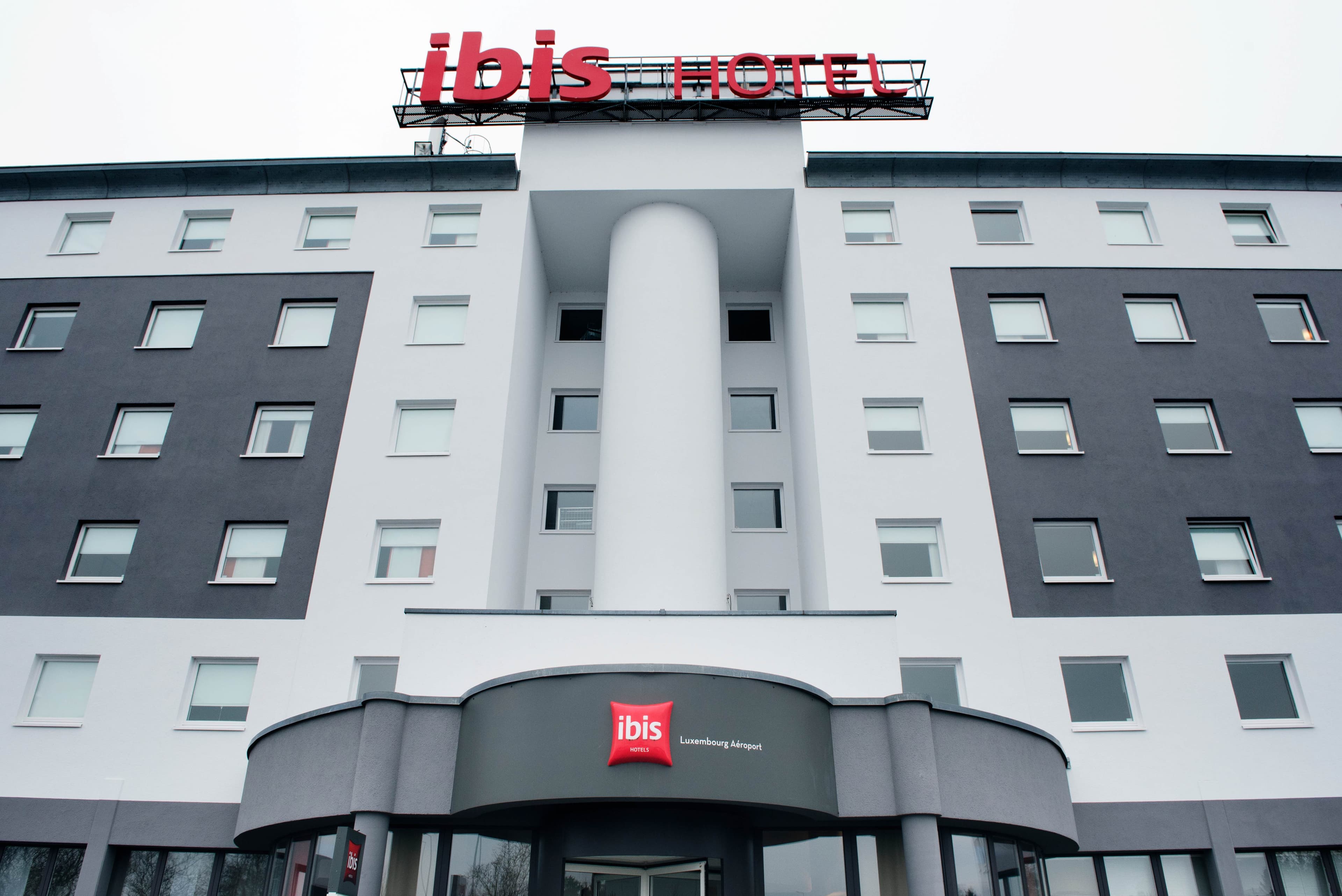 IBIS Hotel Luxembourg Aéroport Ansicht 2