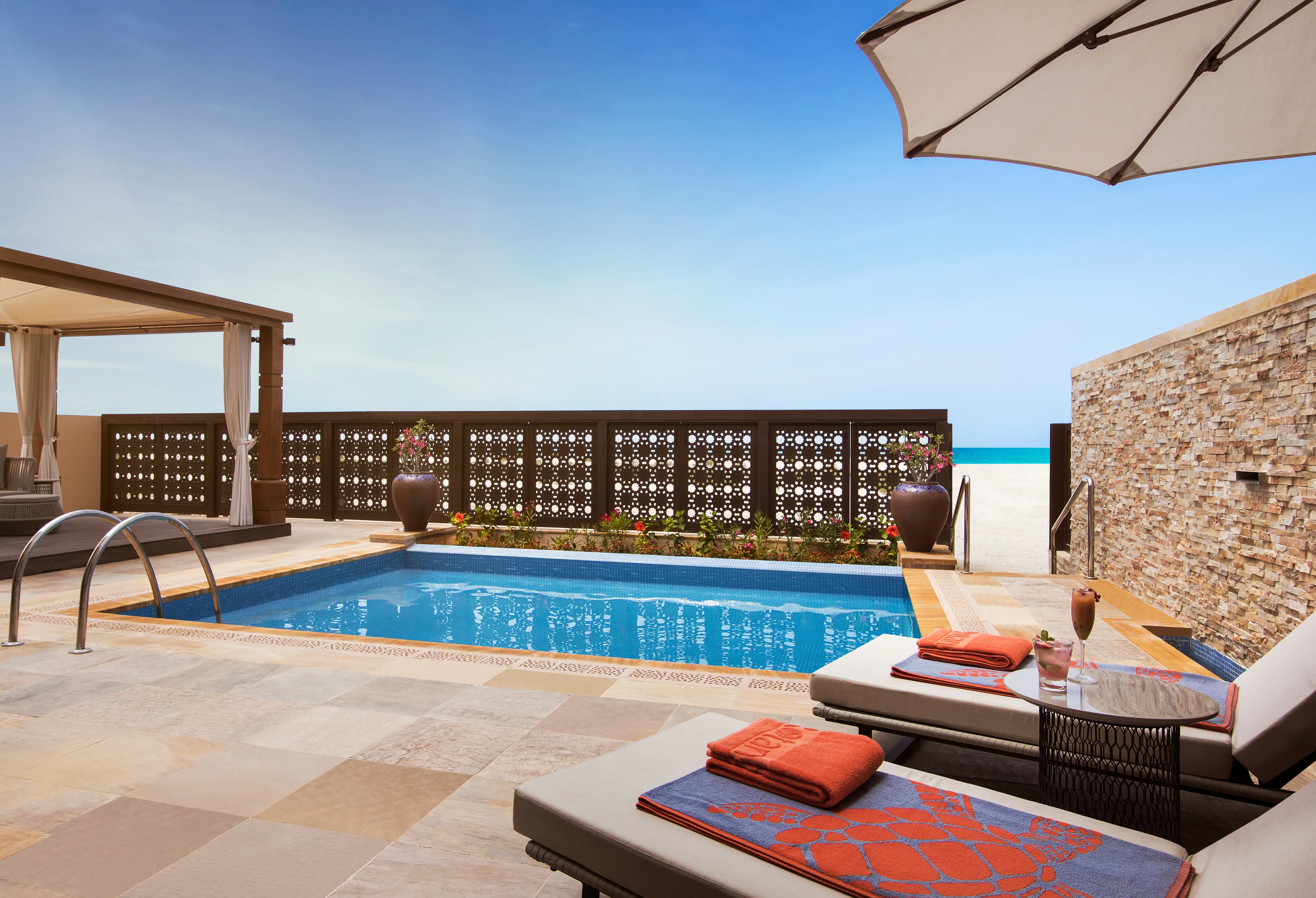 Saadiyat Rotana Resort &  Villas Ansicht 6