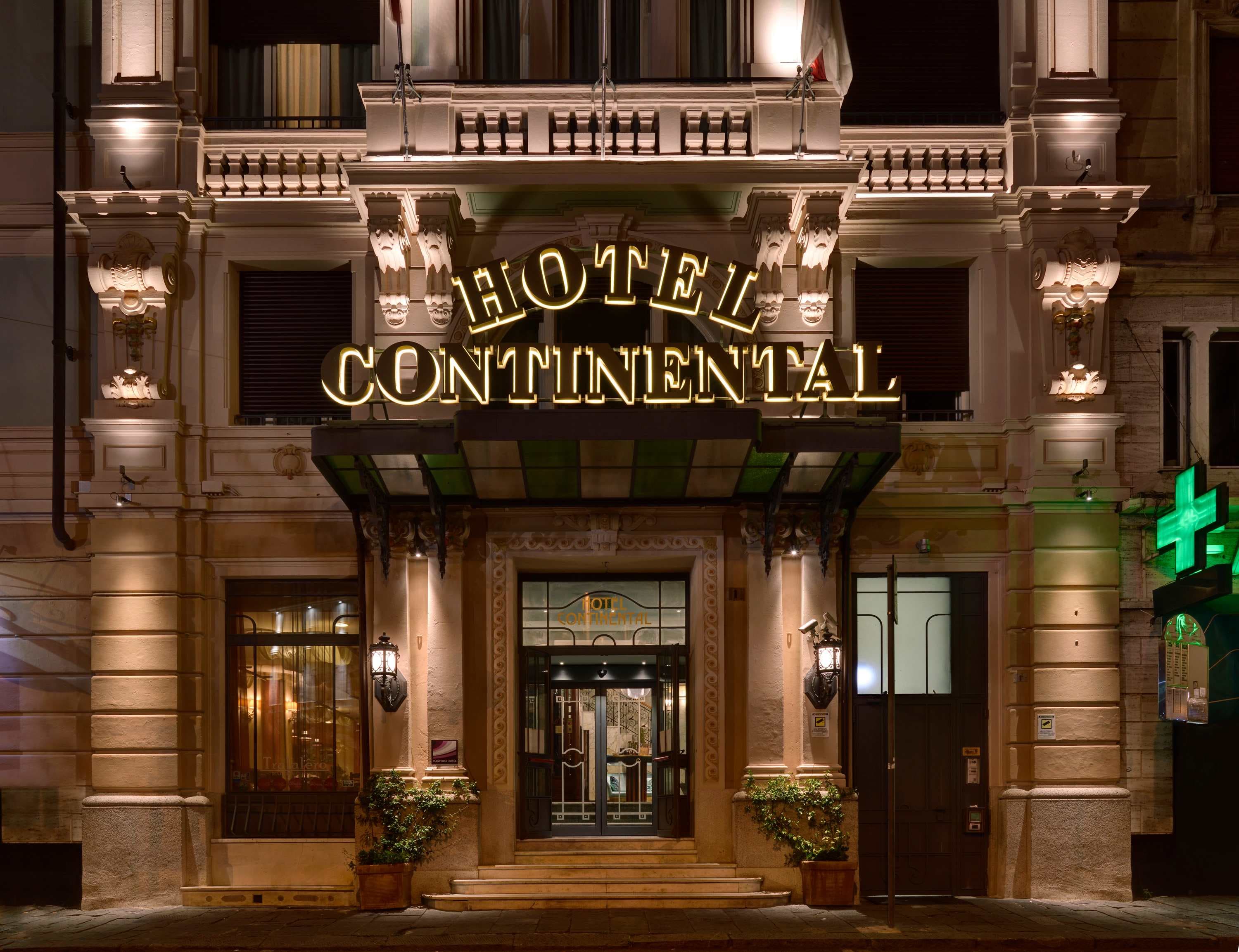 Hotel Continental Genova Ansicht 2