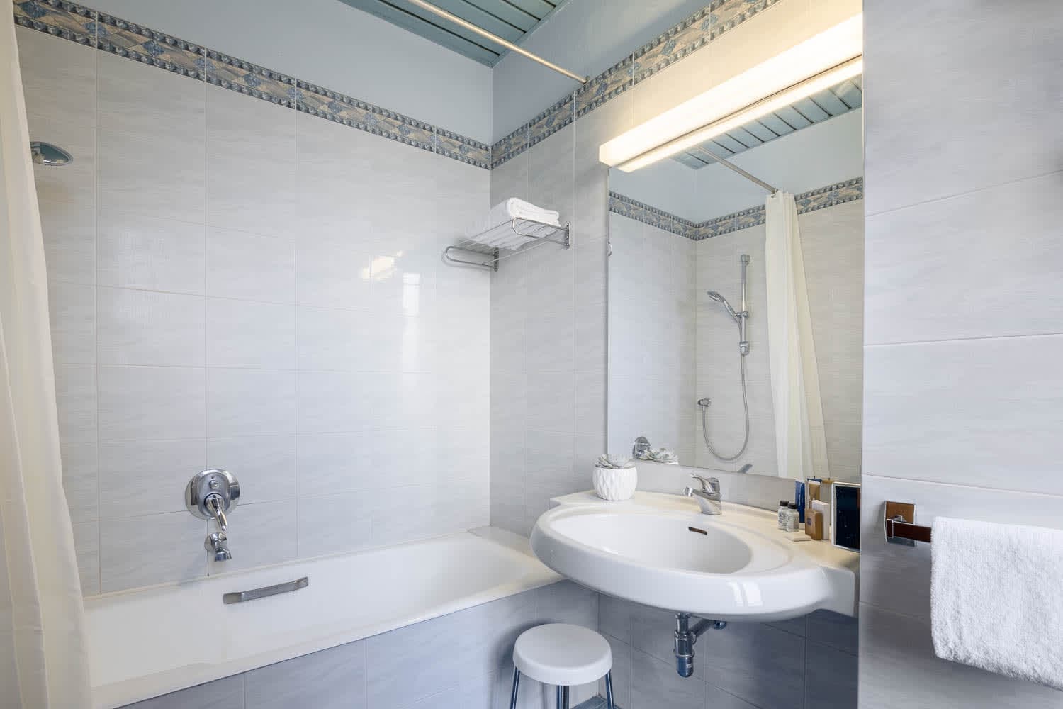 iH Hotels Milano Ambasciatori Ansicht 7