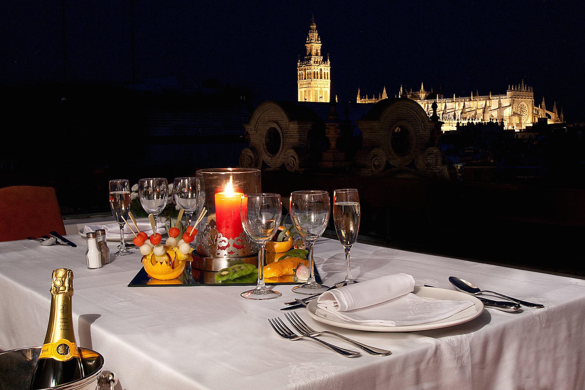 Hotel Inglaterra Ansicht 8