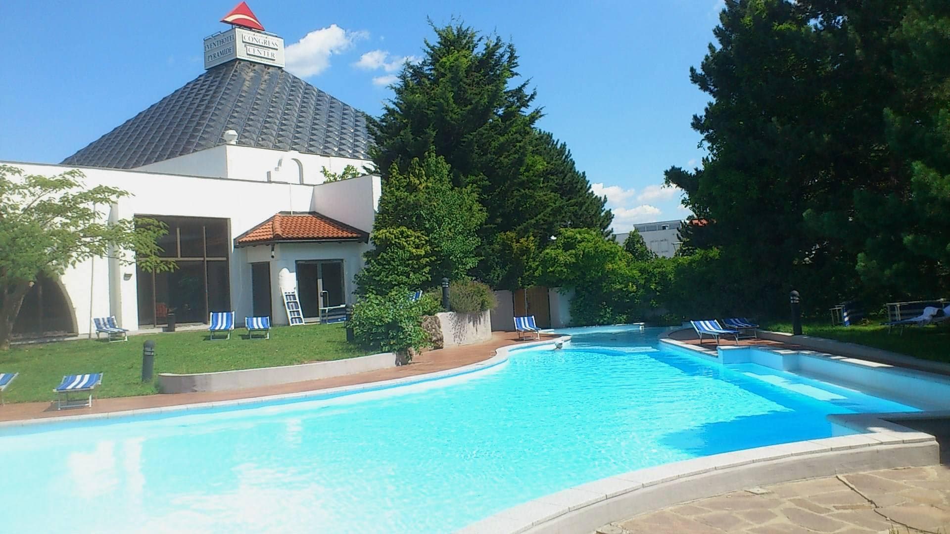Eventhotel Pyramide Ansicht 7