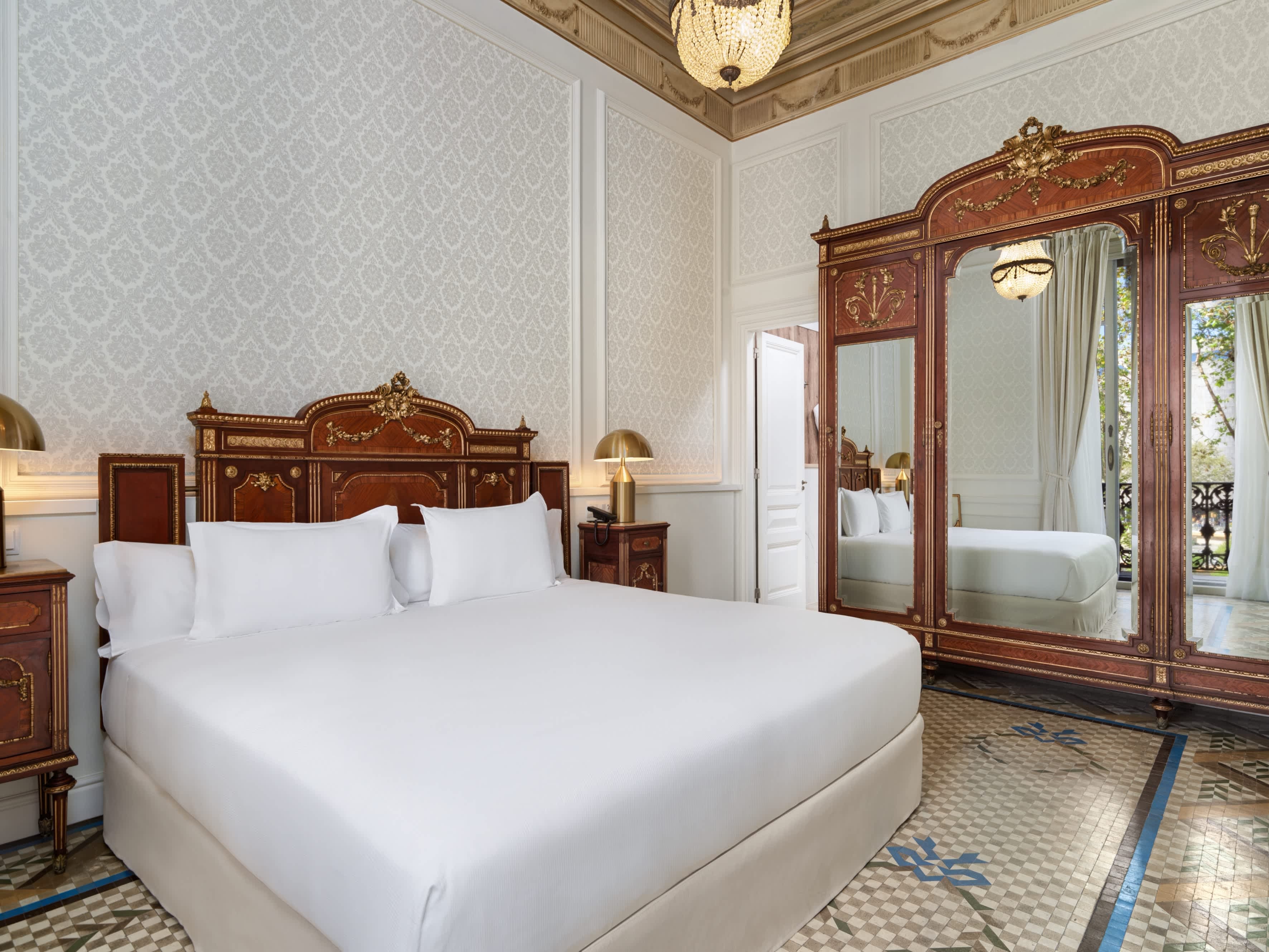 H10 Catalunya Plaza Boutique Hotel Ansicht 8