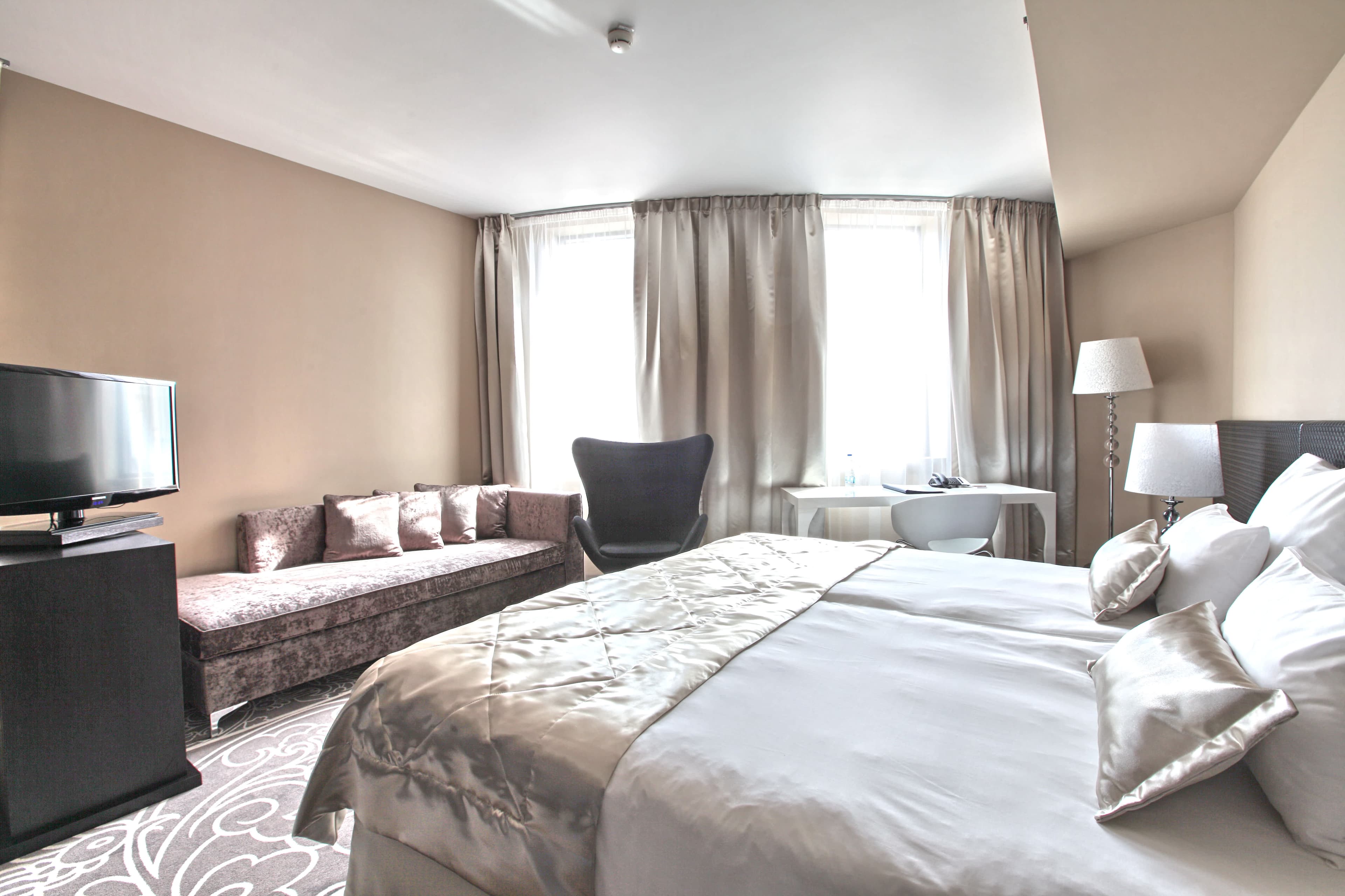 ZiJin Hotel Belgrade Ansicht 3