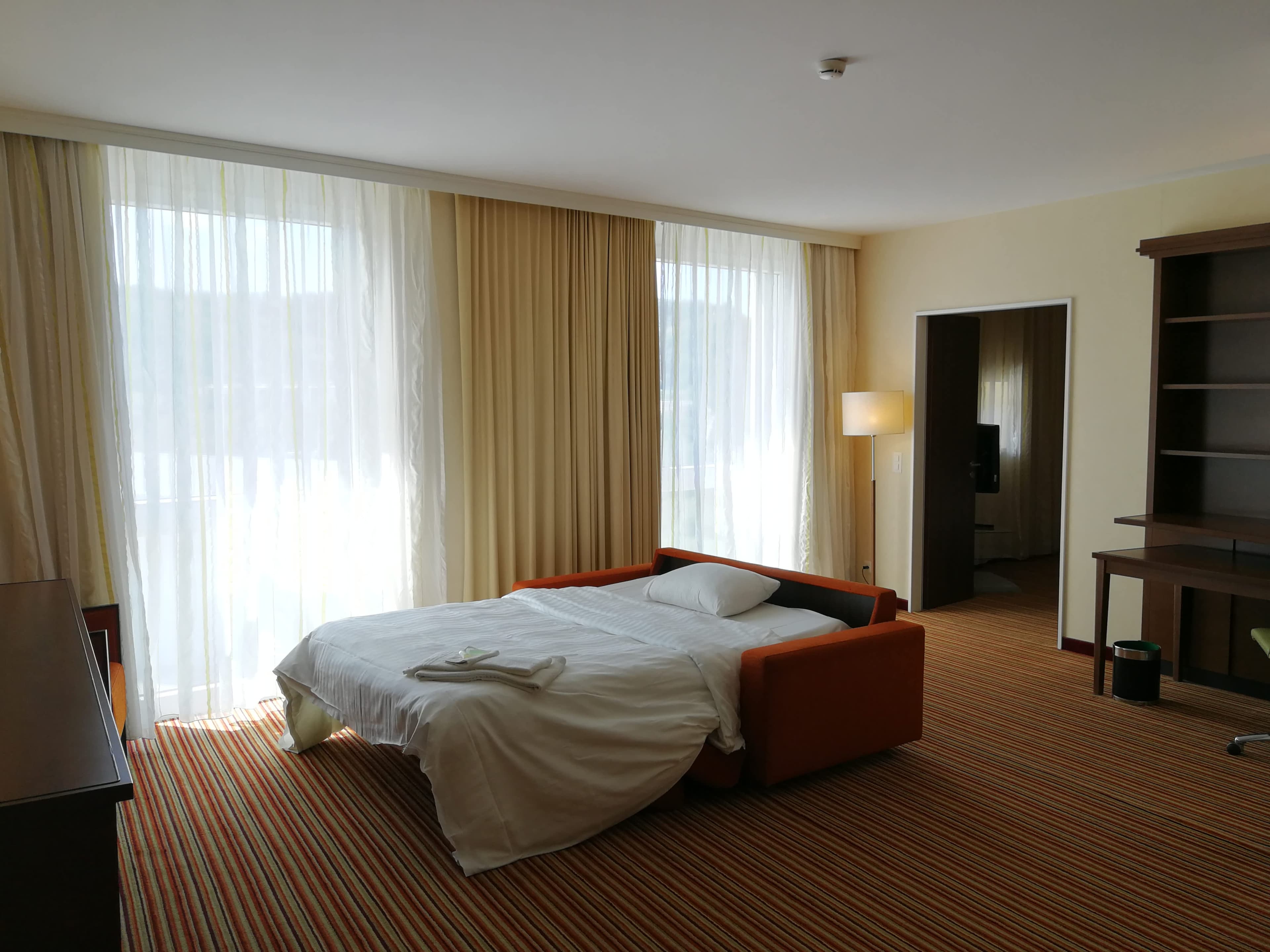 Courtyard by Marriott Basel Ansicht 7