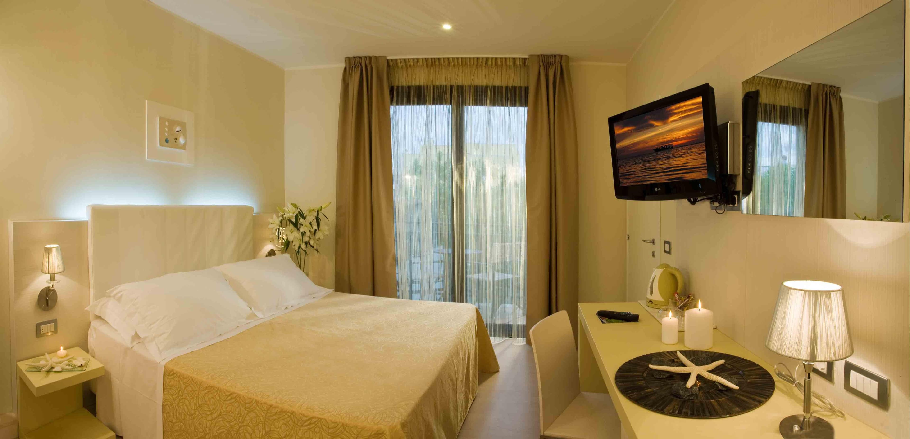 Hotel Ferretti Beach Ansicht 3