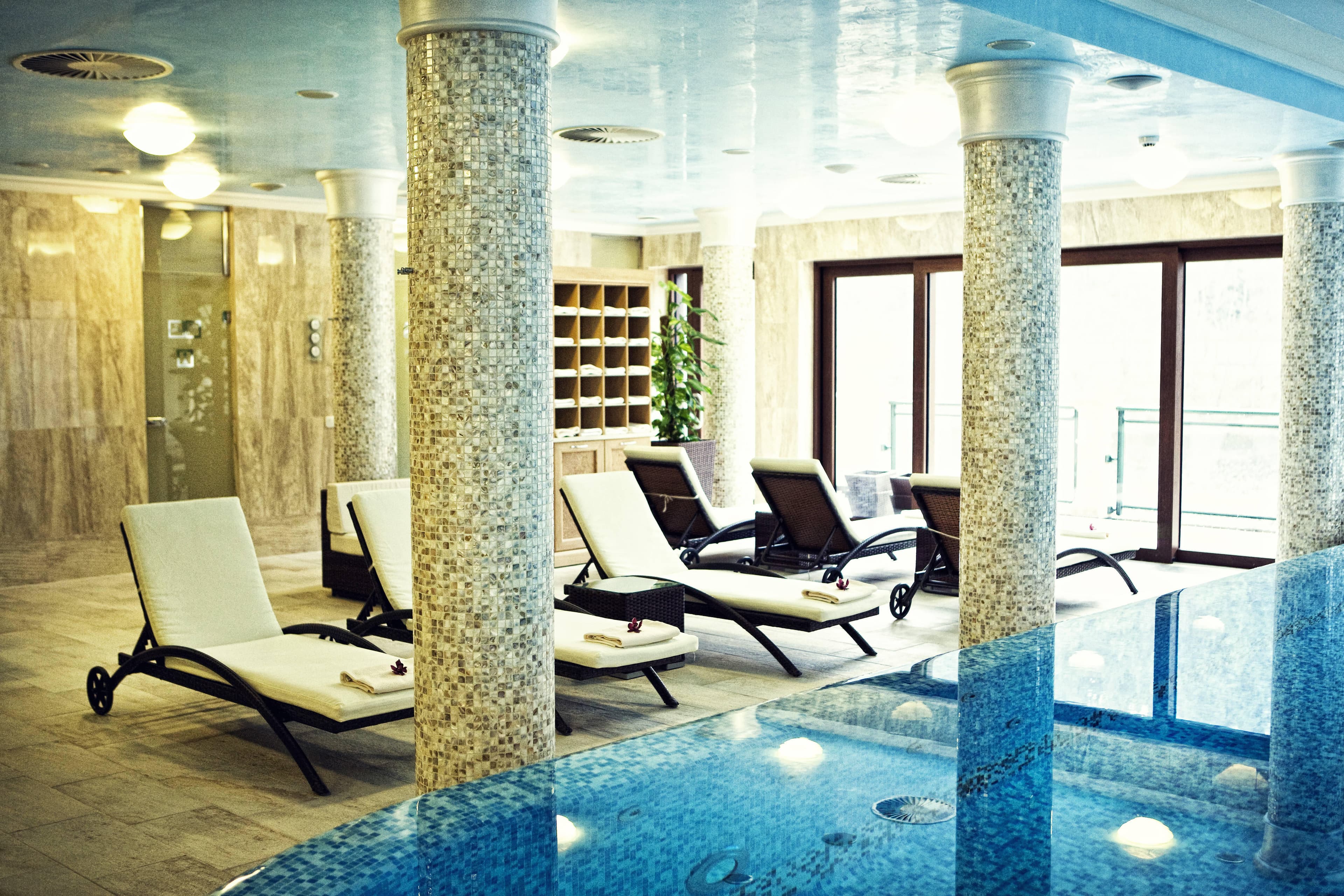 Retro Riverside Wellness Resort Ansicht 7