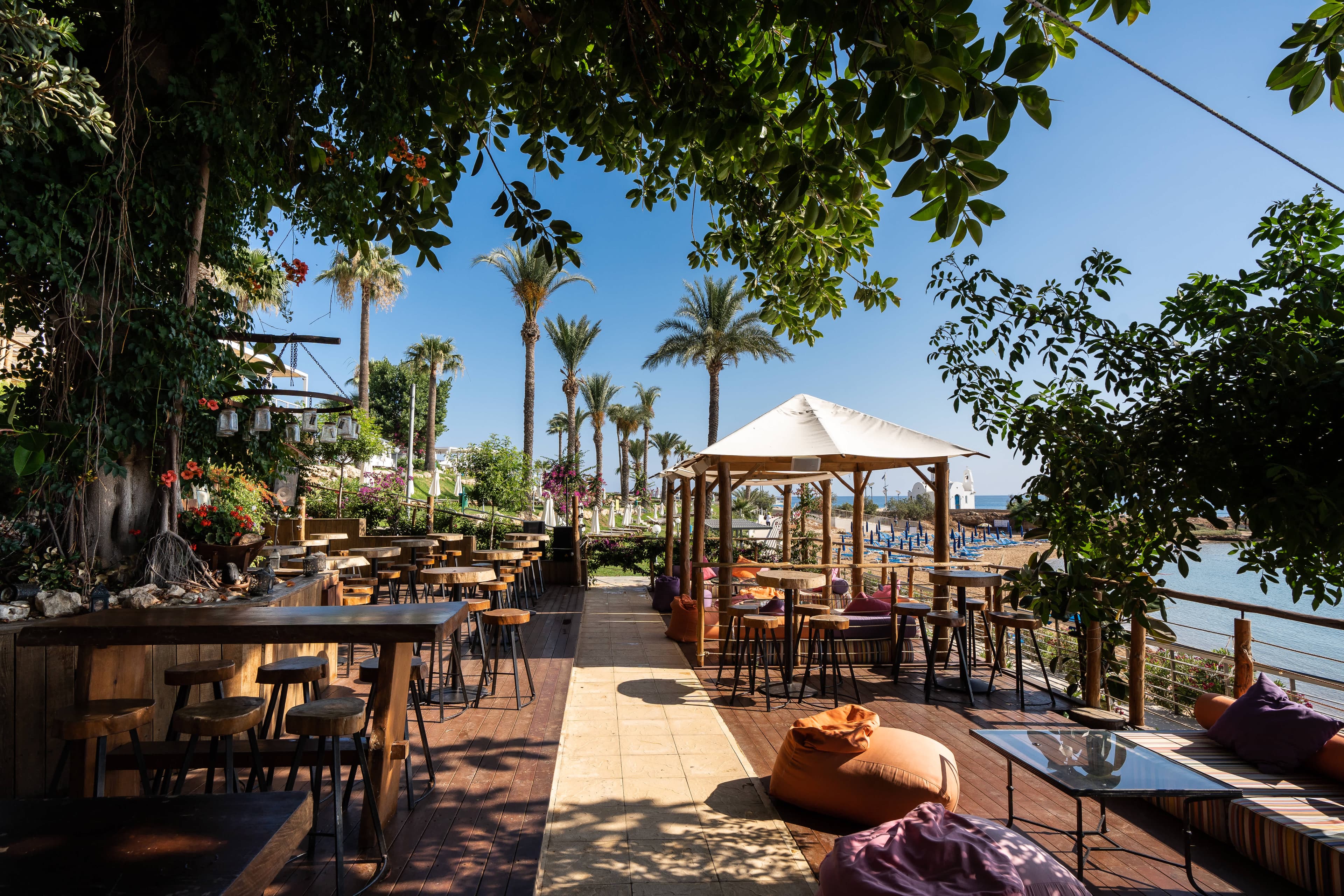 The Golden Coast Beach Hotel Ansicht 7
