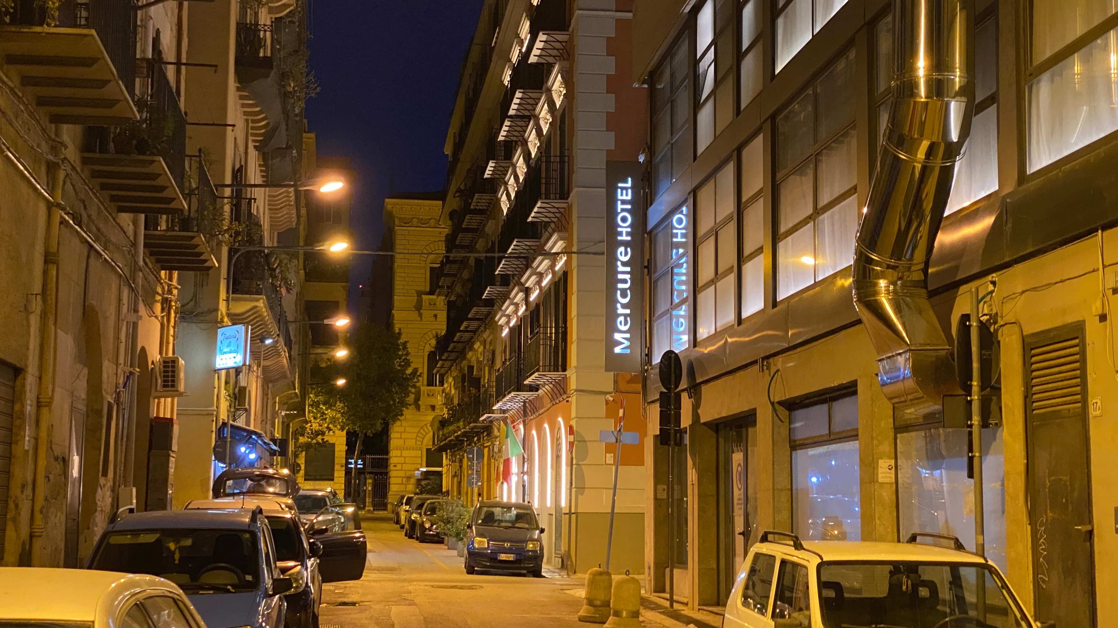 Hotel Mercure Palermo Centro Ansicht 2