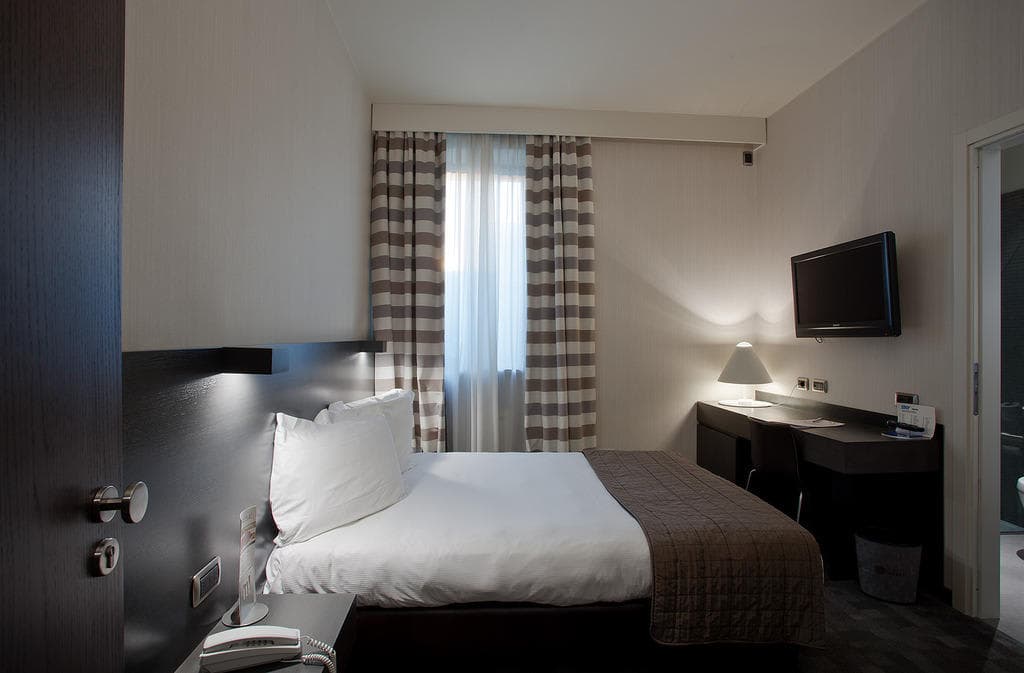 Hotel Ovest Ansicht 4