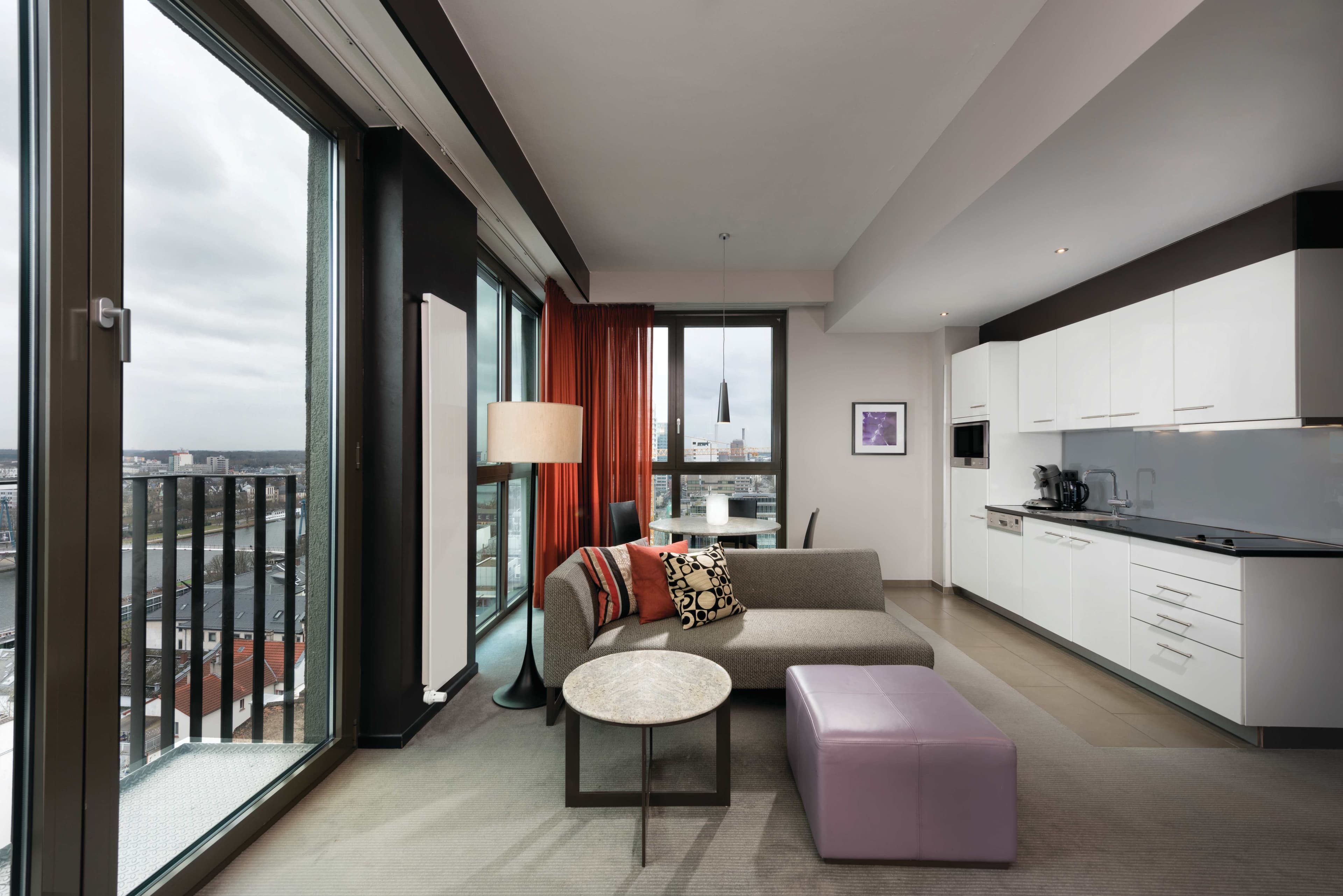 Adina Apartment Hotel Frankfurt Neue Oper Ansicht 7