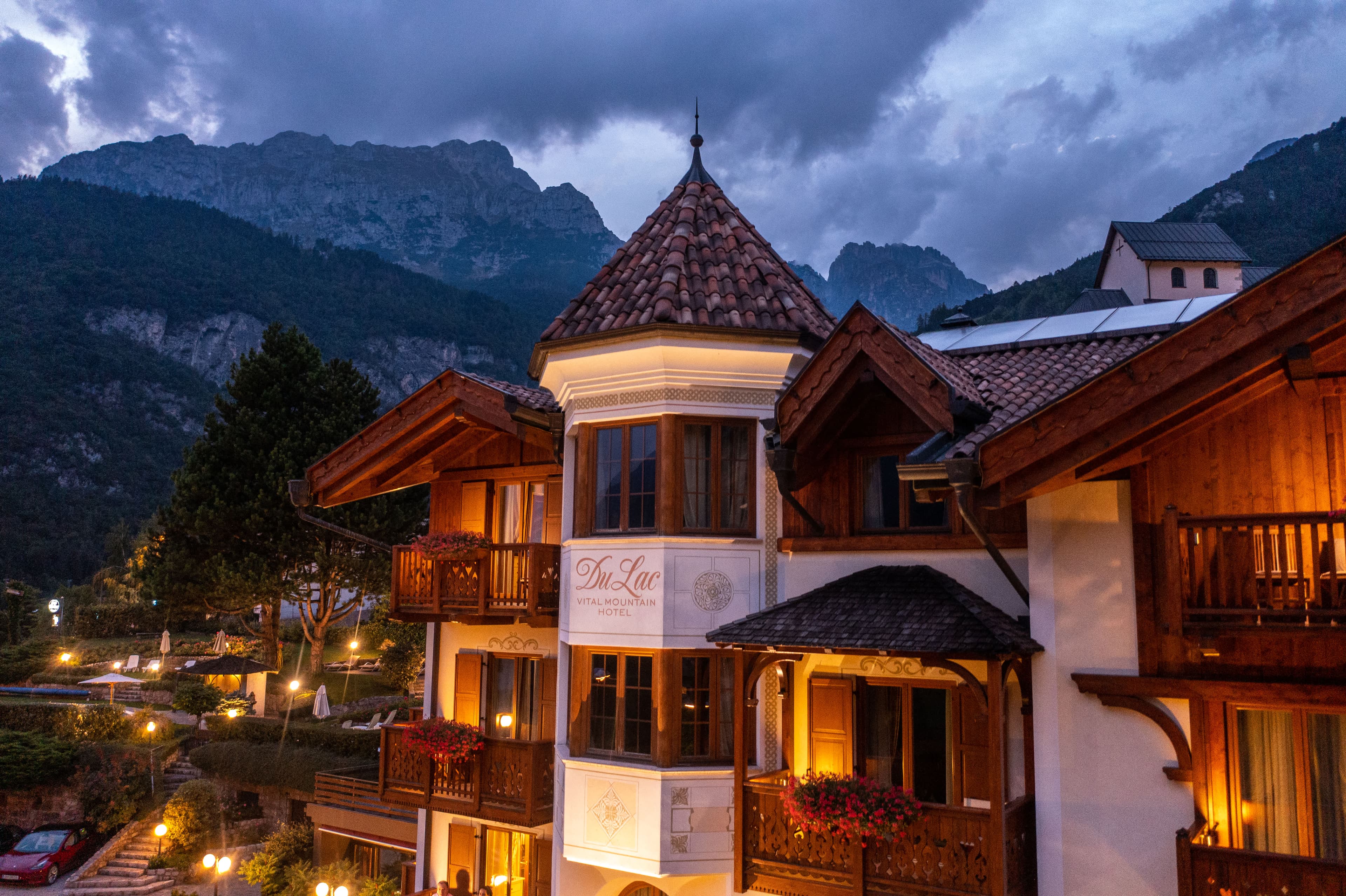 Du Lac Vital Mountain Hotel