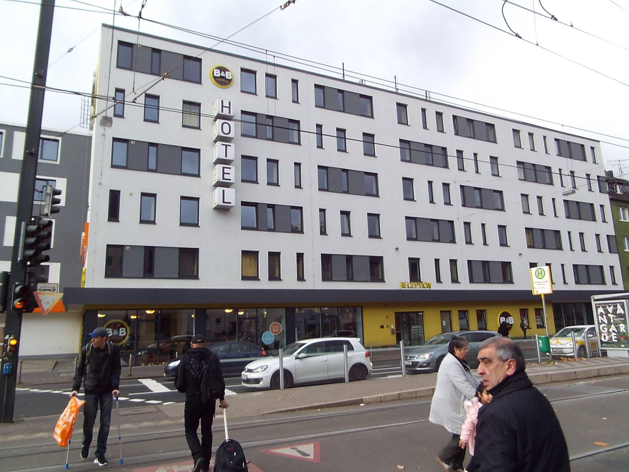 B&B Hotel Düsseldorf-Mitte Ansicht 3