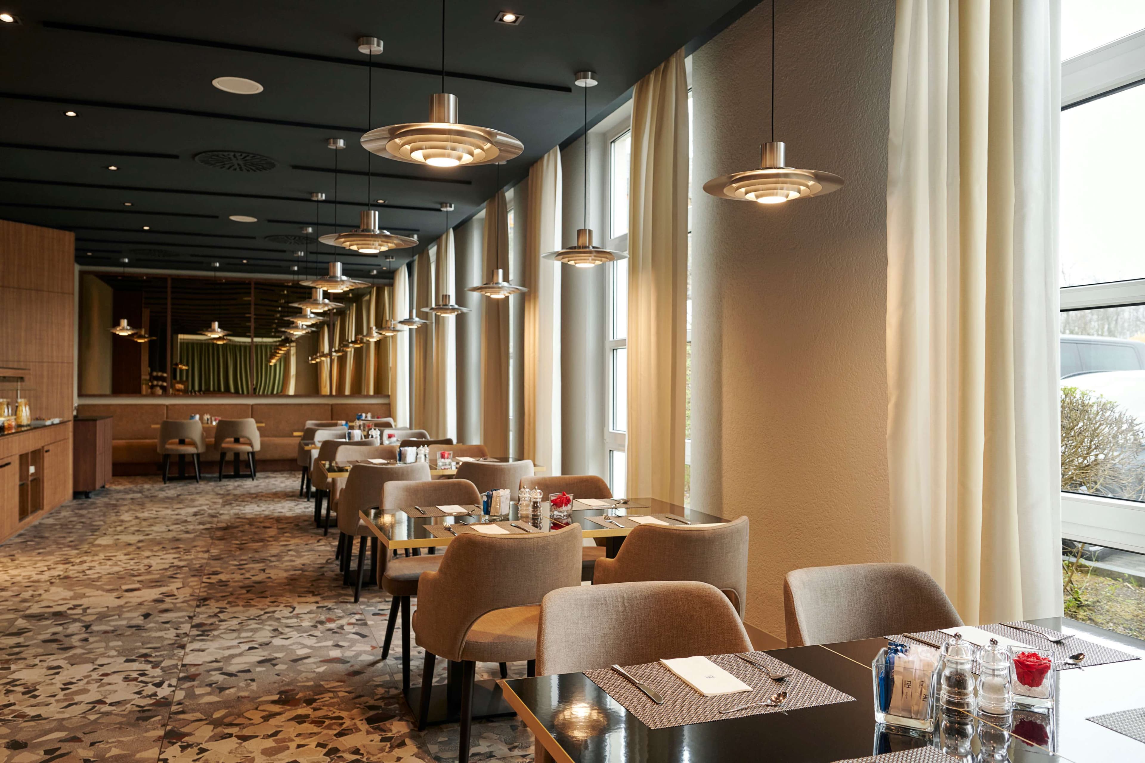 Hotel NH Frankfurt Airport Ansicht 8