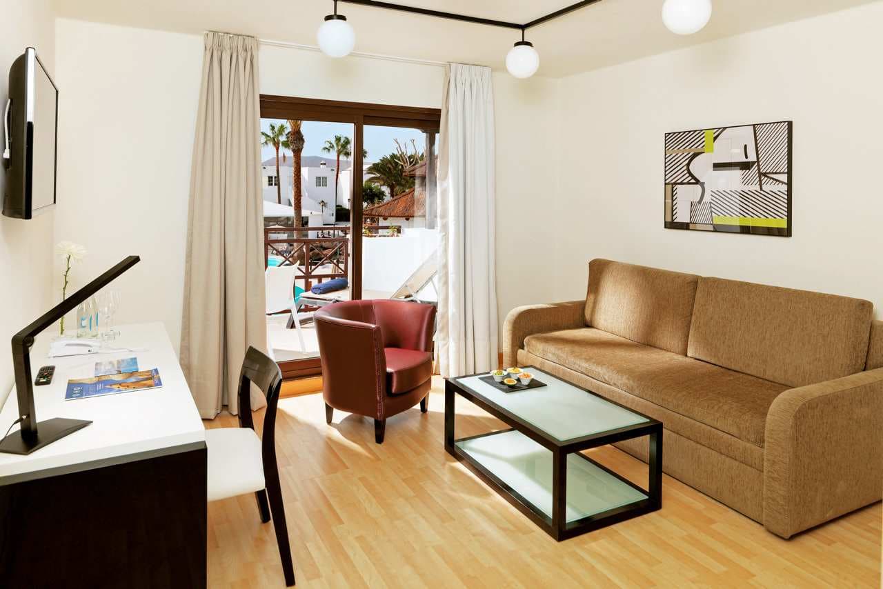 H10 White Suites Boutique Hotel Ansicht 6