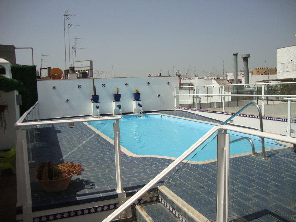 Hotel Becquer Ansicht 7