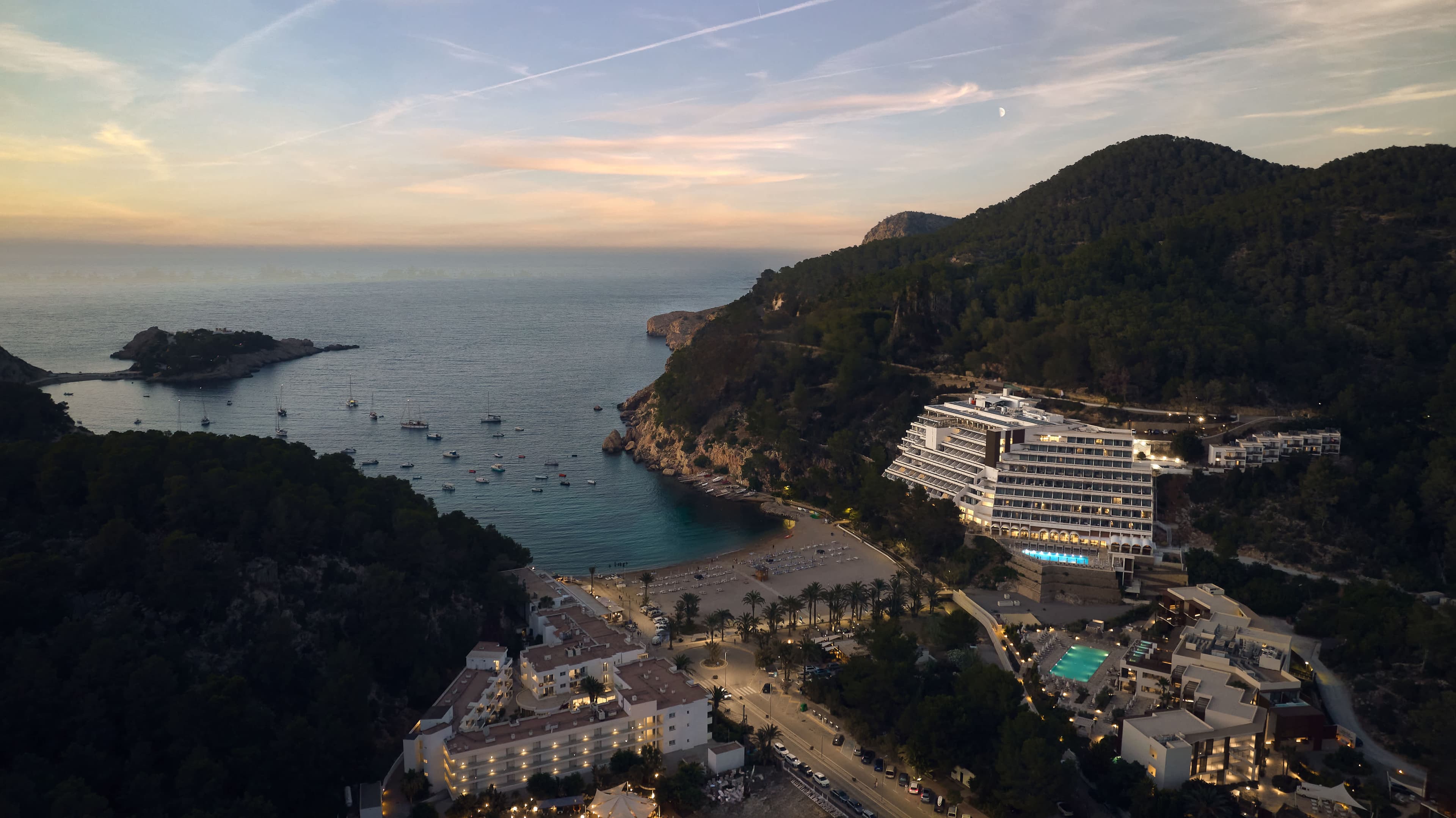 Cala San Miguel Ibiza Resort, Curio Collection by Hilton Ansicht 2