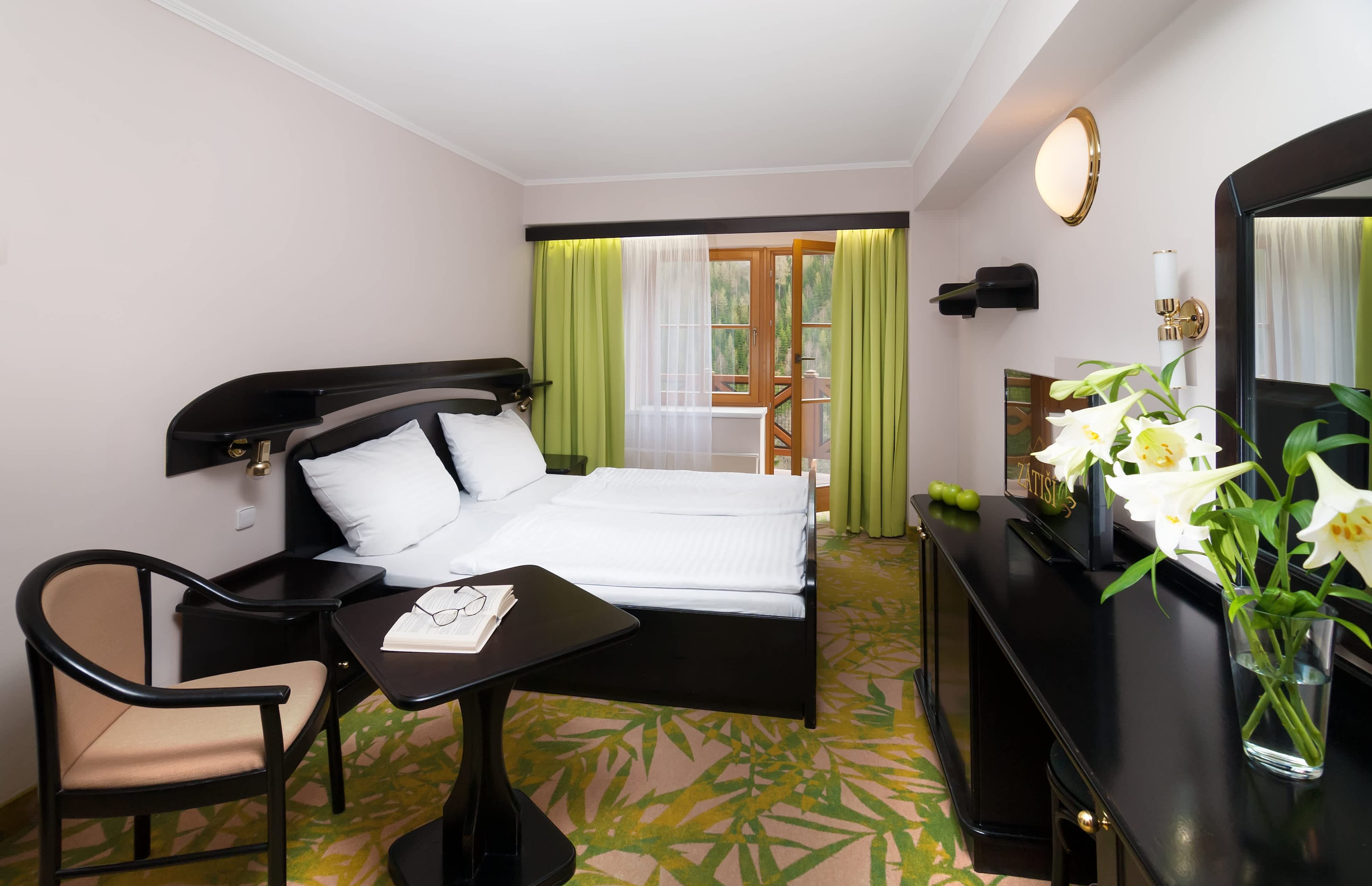Hotel Zatisi Ansicht 6