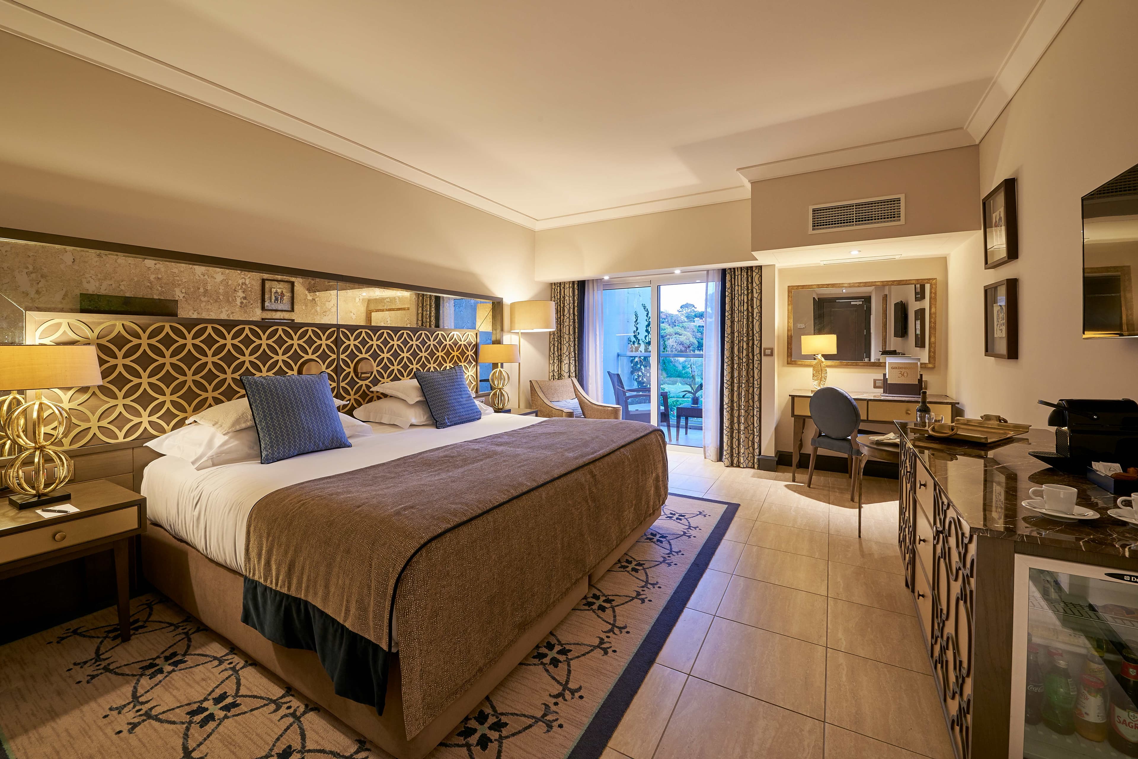 Dona Filipa Hotel Ansicht 4