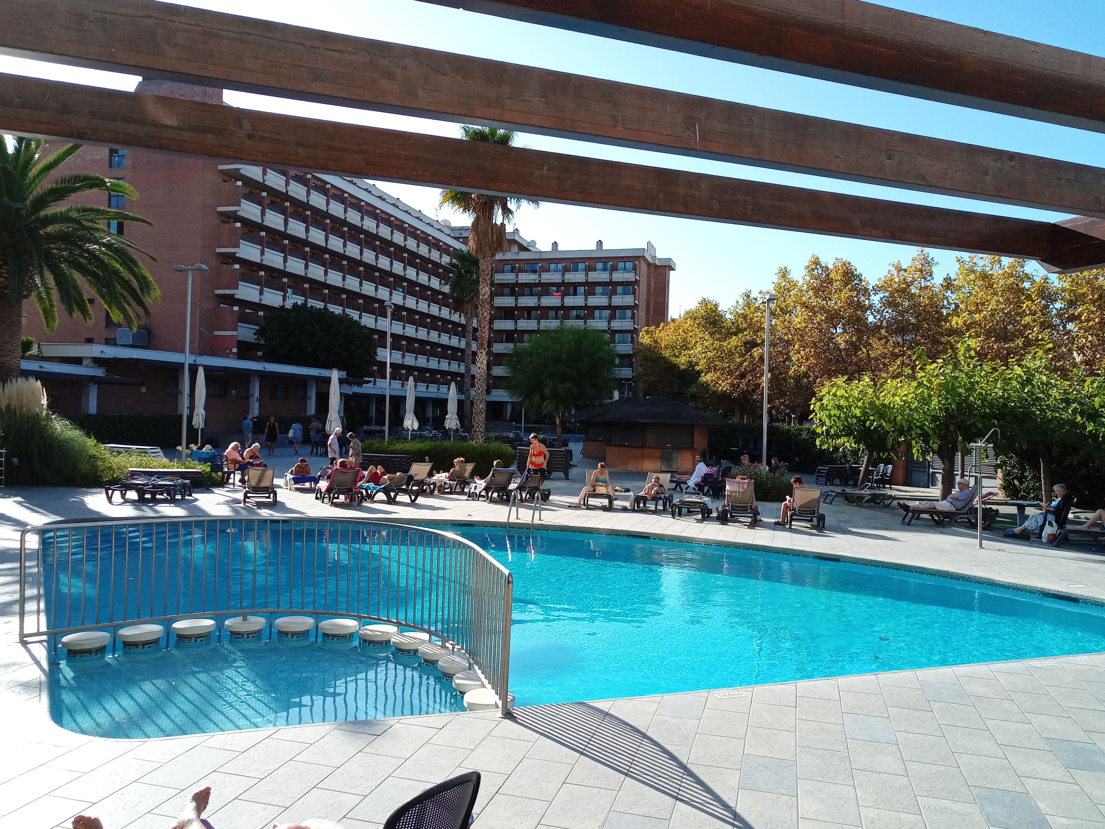Hotel California Garden Ansicht 8