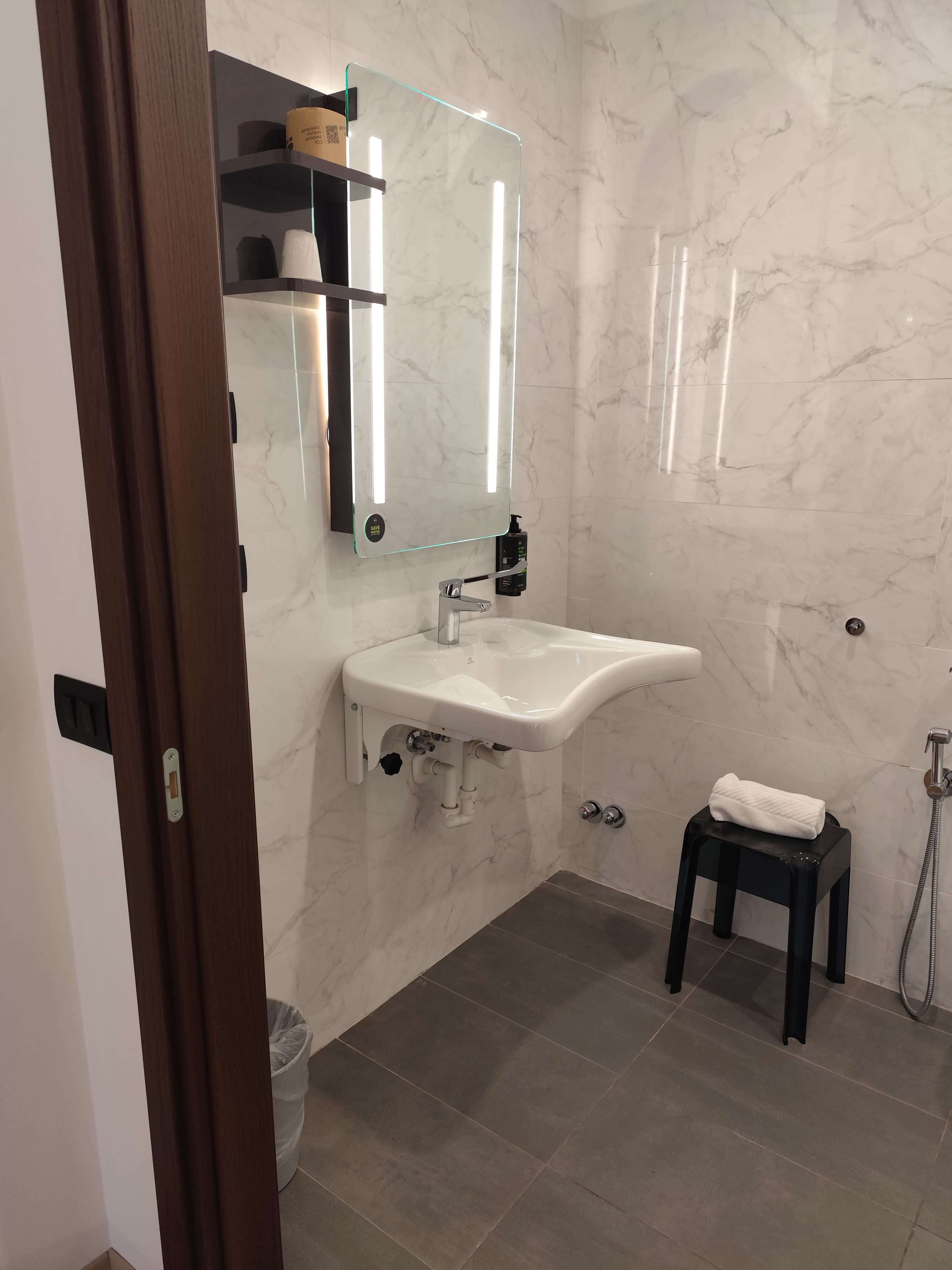 B&B Hotel Genova Ansicht 5