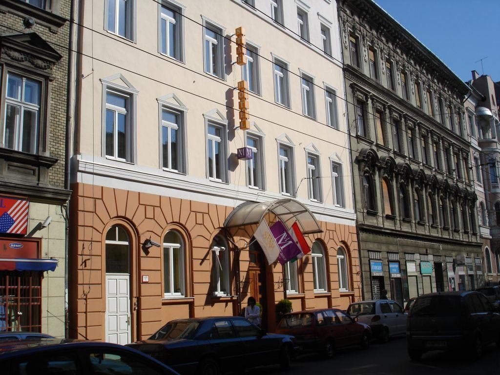 Star Hotel Ansicht 2