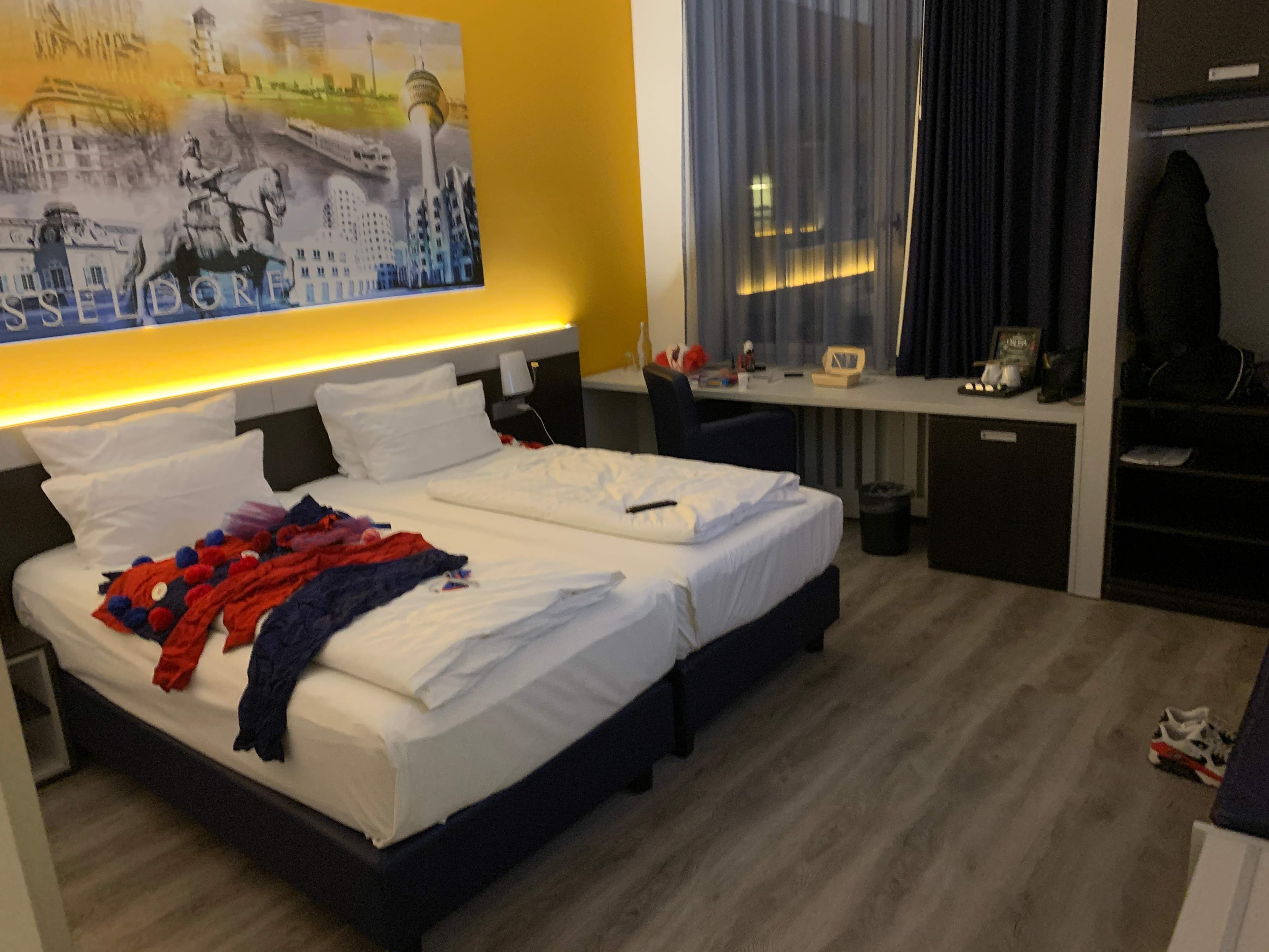 carathotel Düsseldorf City Ansicht 4